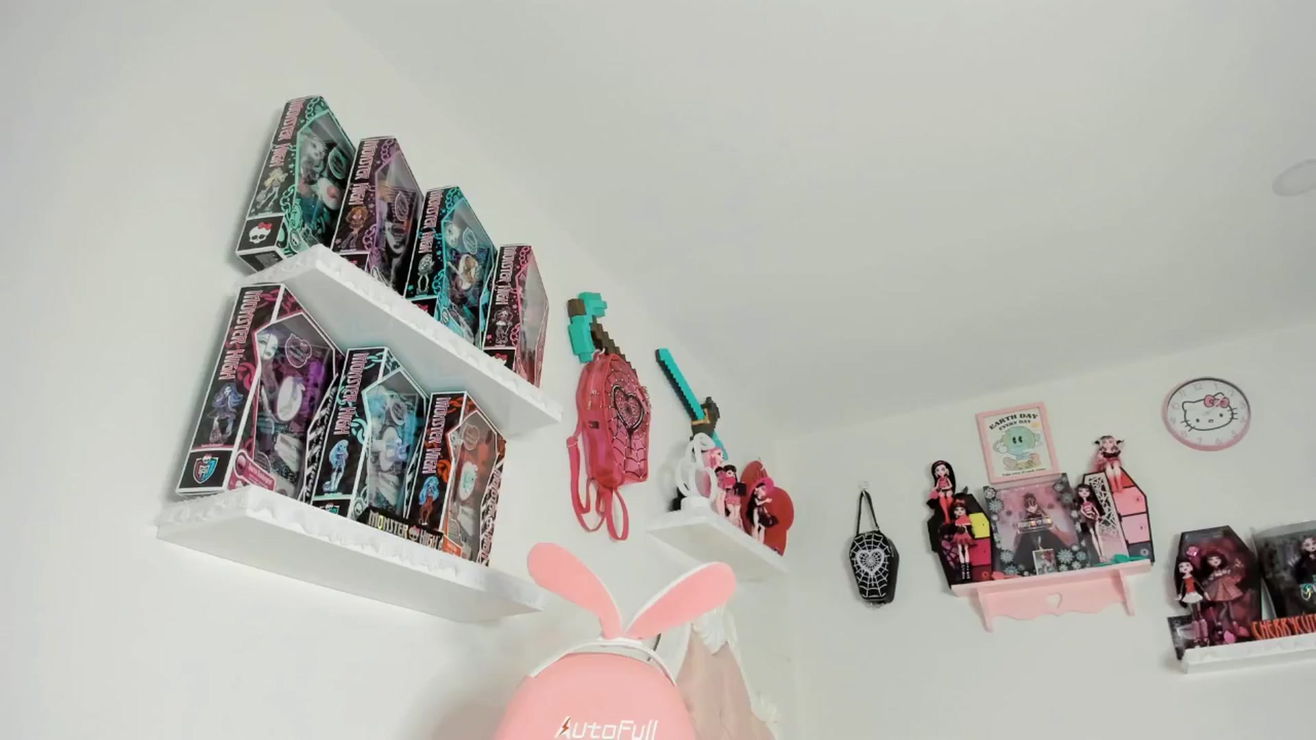 Gallery image thumbnail from Cherrycute666's myfreecams stream on, 06/06/2025, 05:48 image 20 of 20
