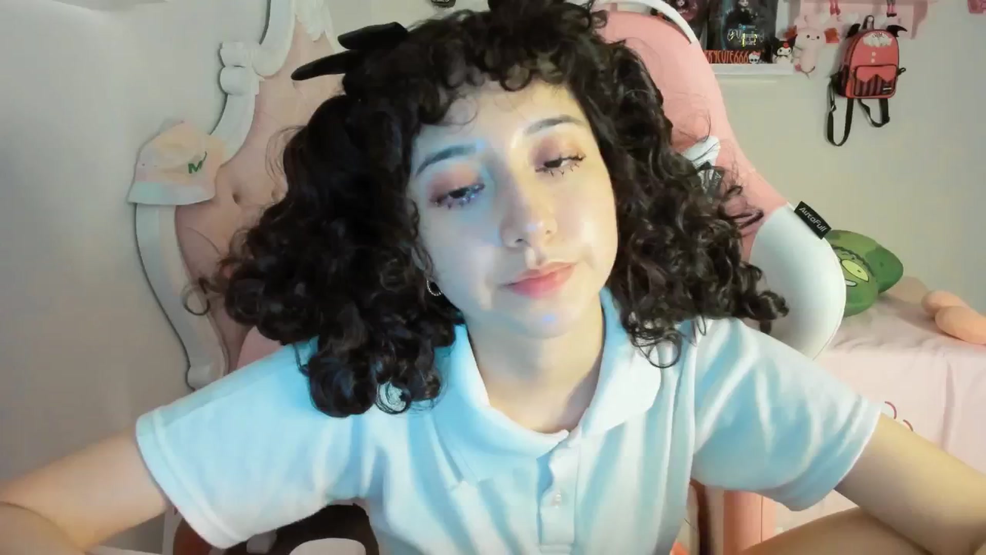 Gallery image thumbnail from Cherrycute666's myfreecams stream on, 06/07/2025, 01:44 image 1 of 20