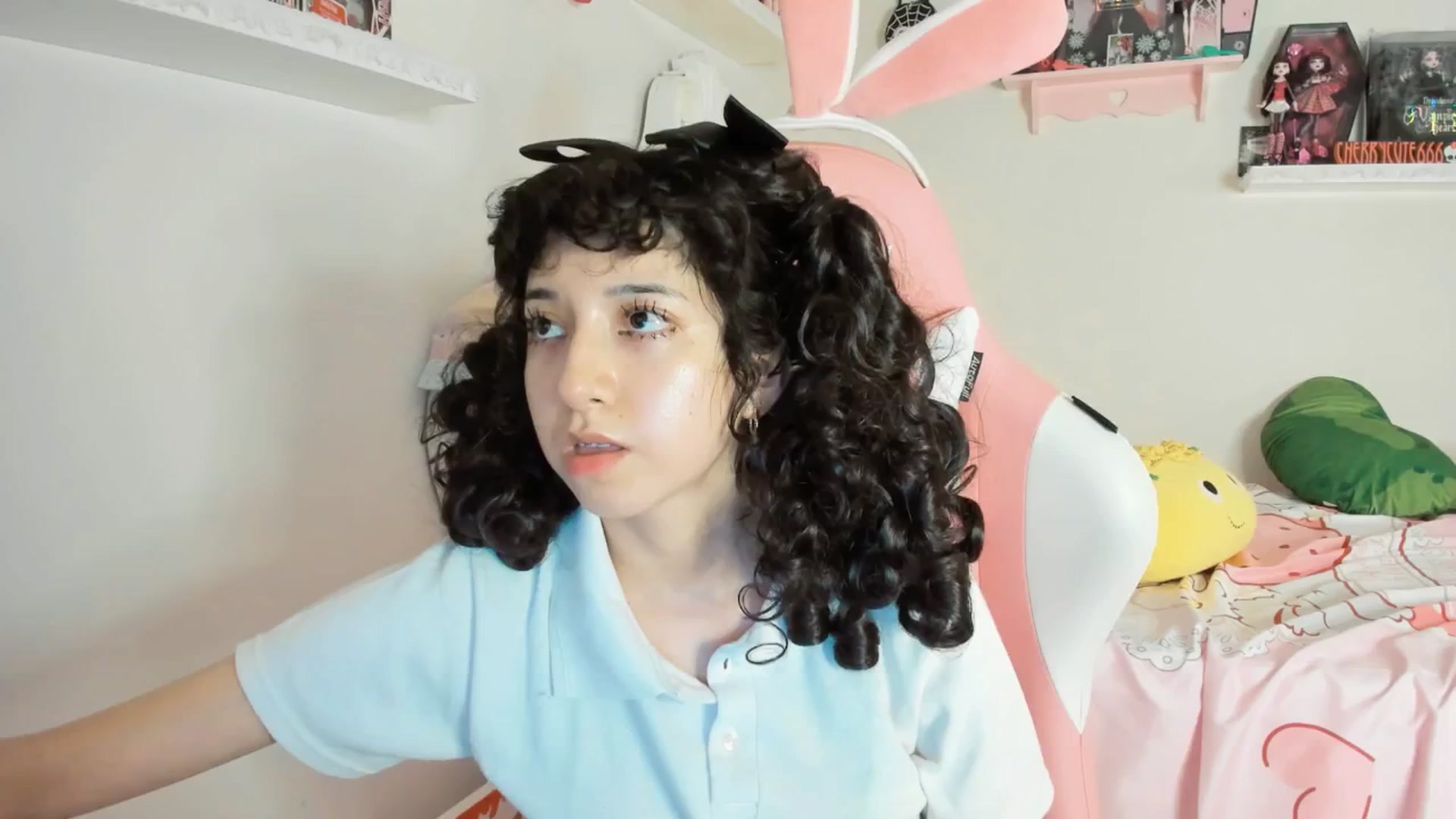 Gallery image thumbnail from Cherrycute666's myfreecams stream on, 06/07/2025, 04:47 image 12 of 20