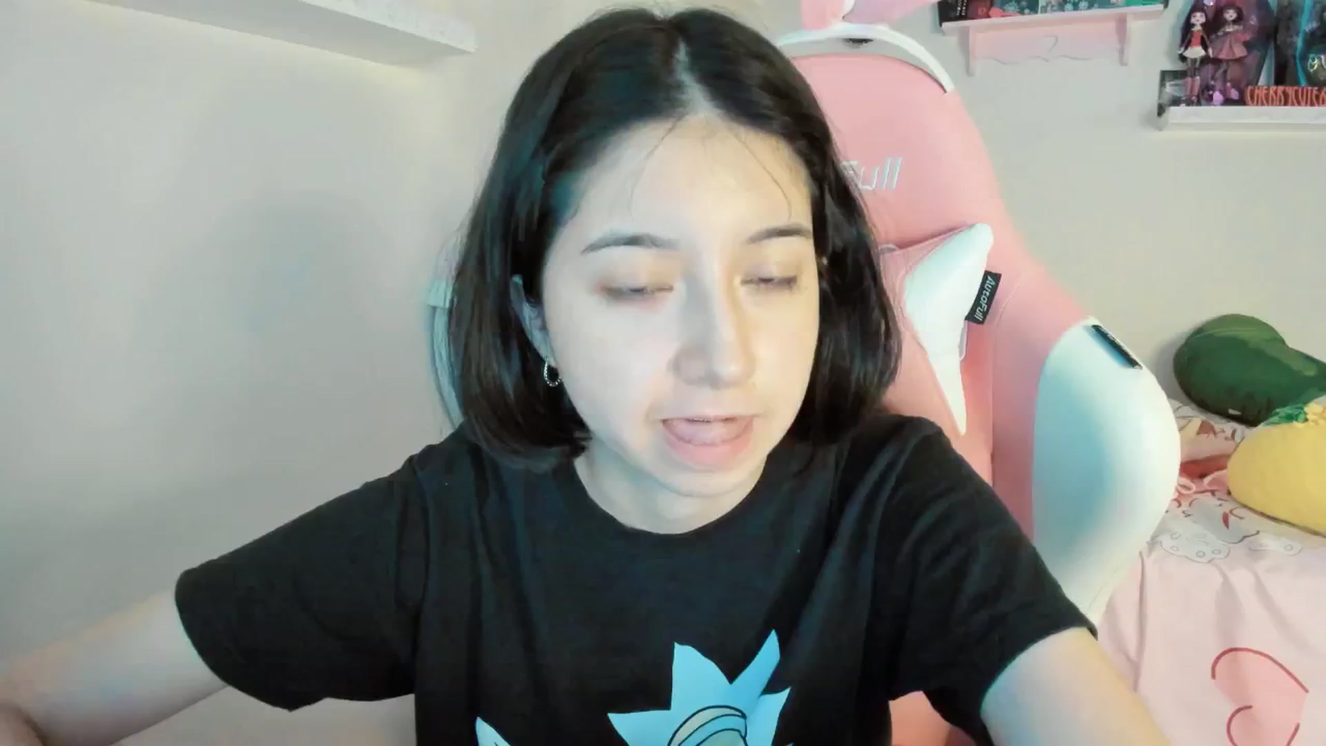 Gallery image thumbnail from Cherrycute666's myfreecams stream on, 06/09/2025, 02:34 image 6 of 20