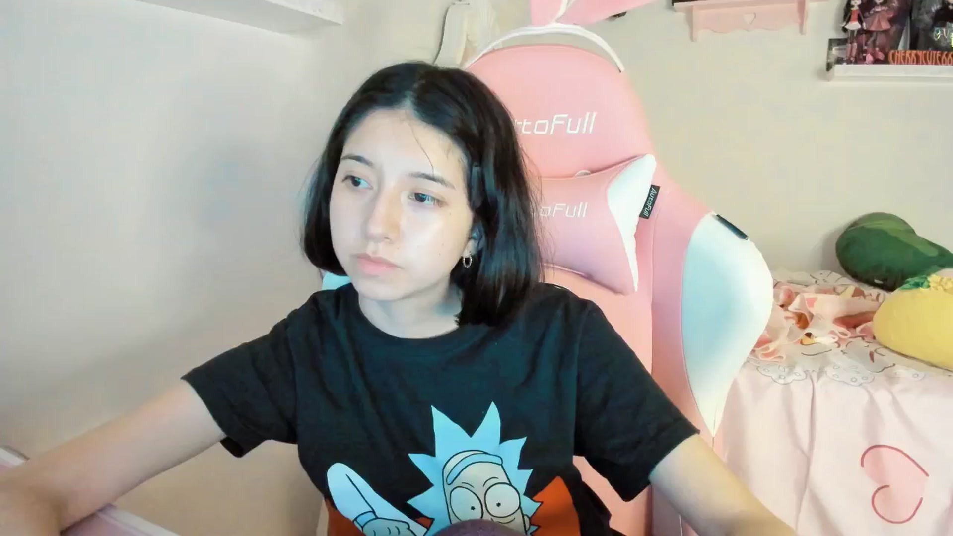 Gallery image thumbnail from Cherrycute666's myfreecams stream on, 06/09/2025, 02:34 image 13 of 20
