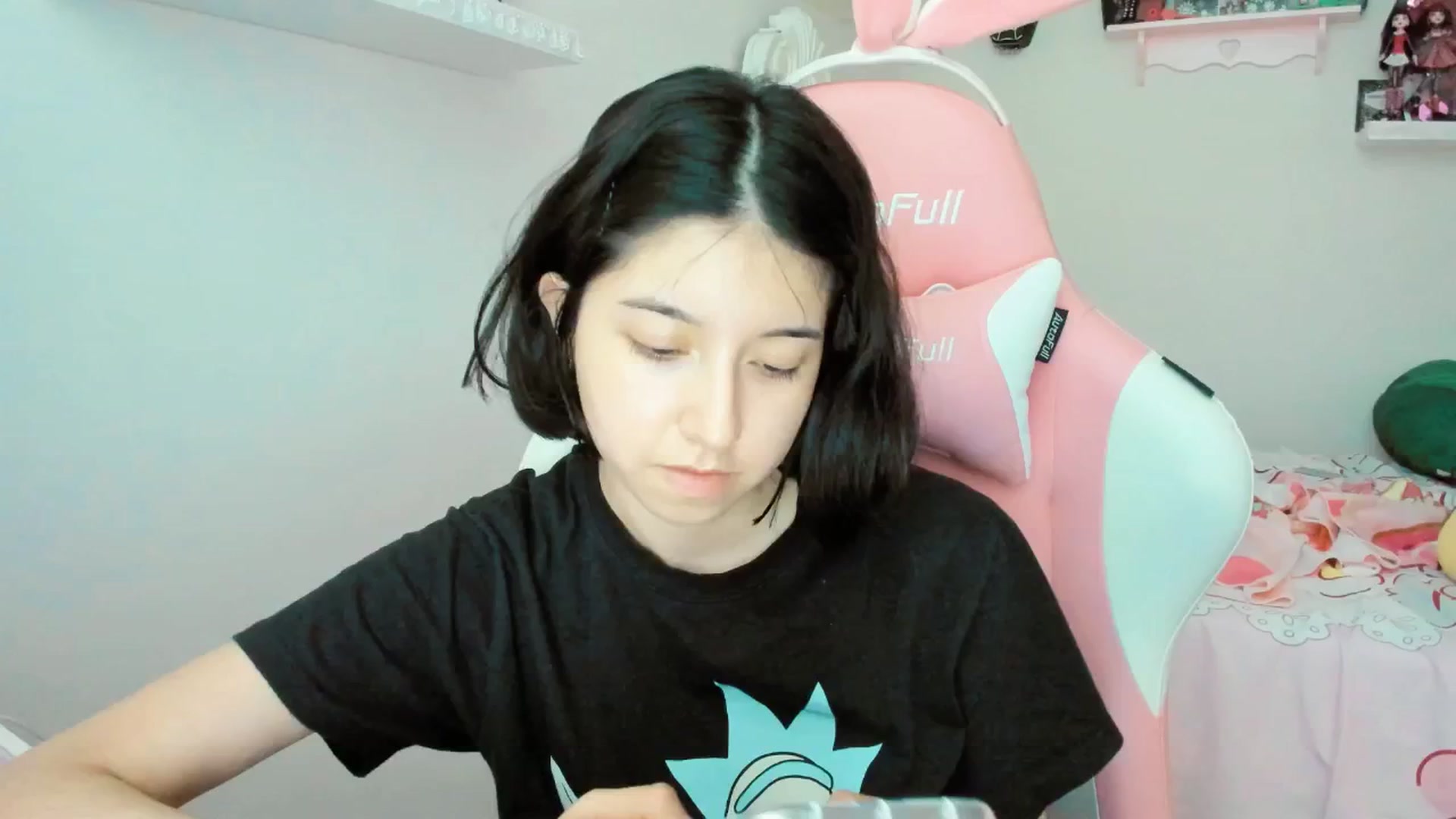Gallery image thumbnail from Cherrycute666's myfreecams stream on, 06/09/2025, 02:34 image 4 of 20