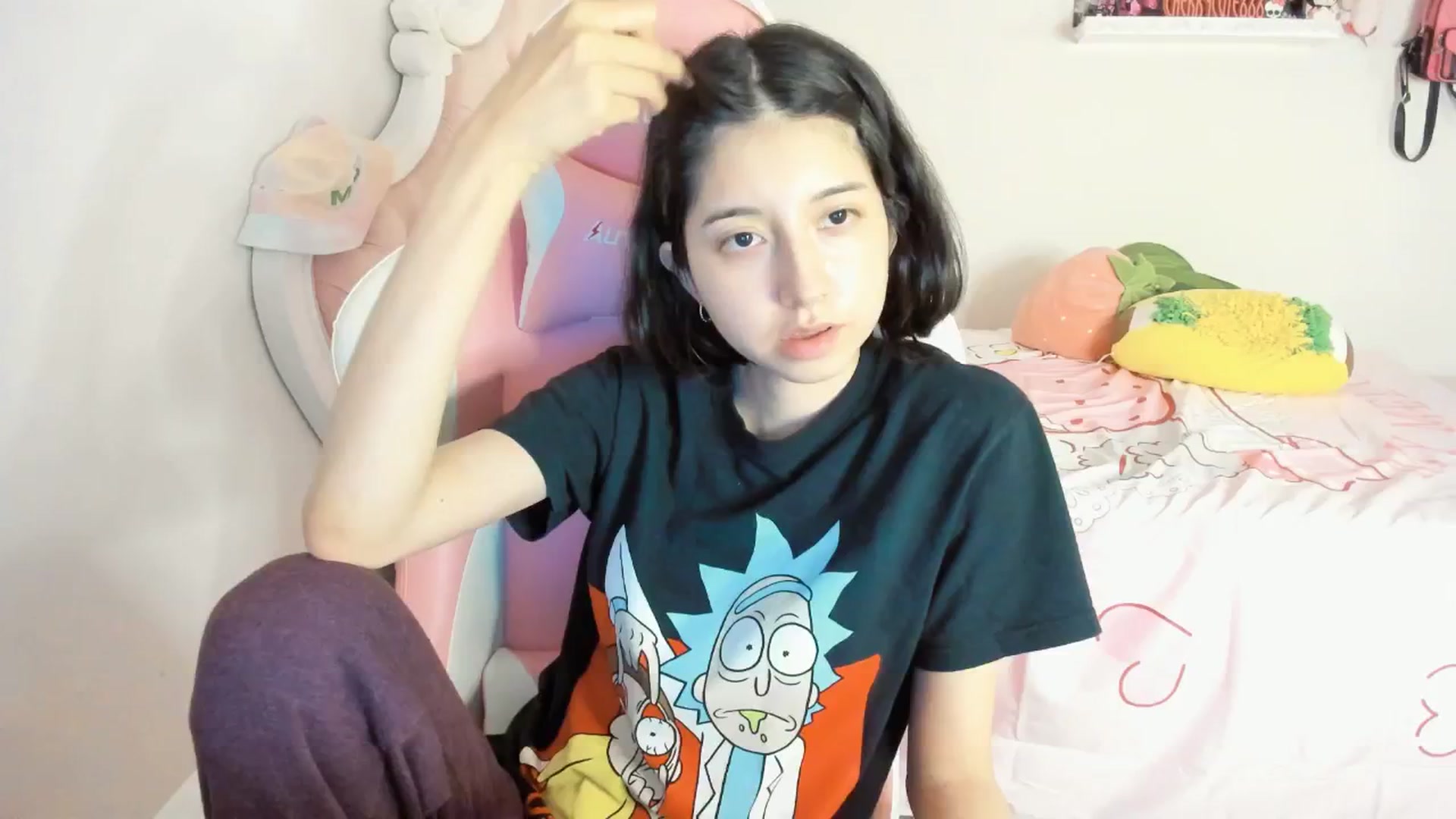 Gallery image thumbnail from Cherrycute666's myfreecams stream on, 06/09/2025, 06:22 image 18 of 20
