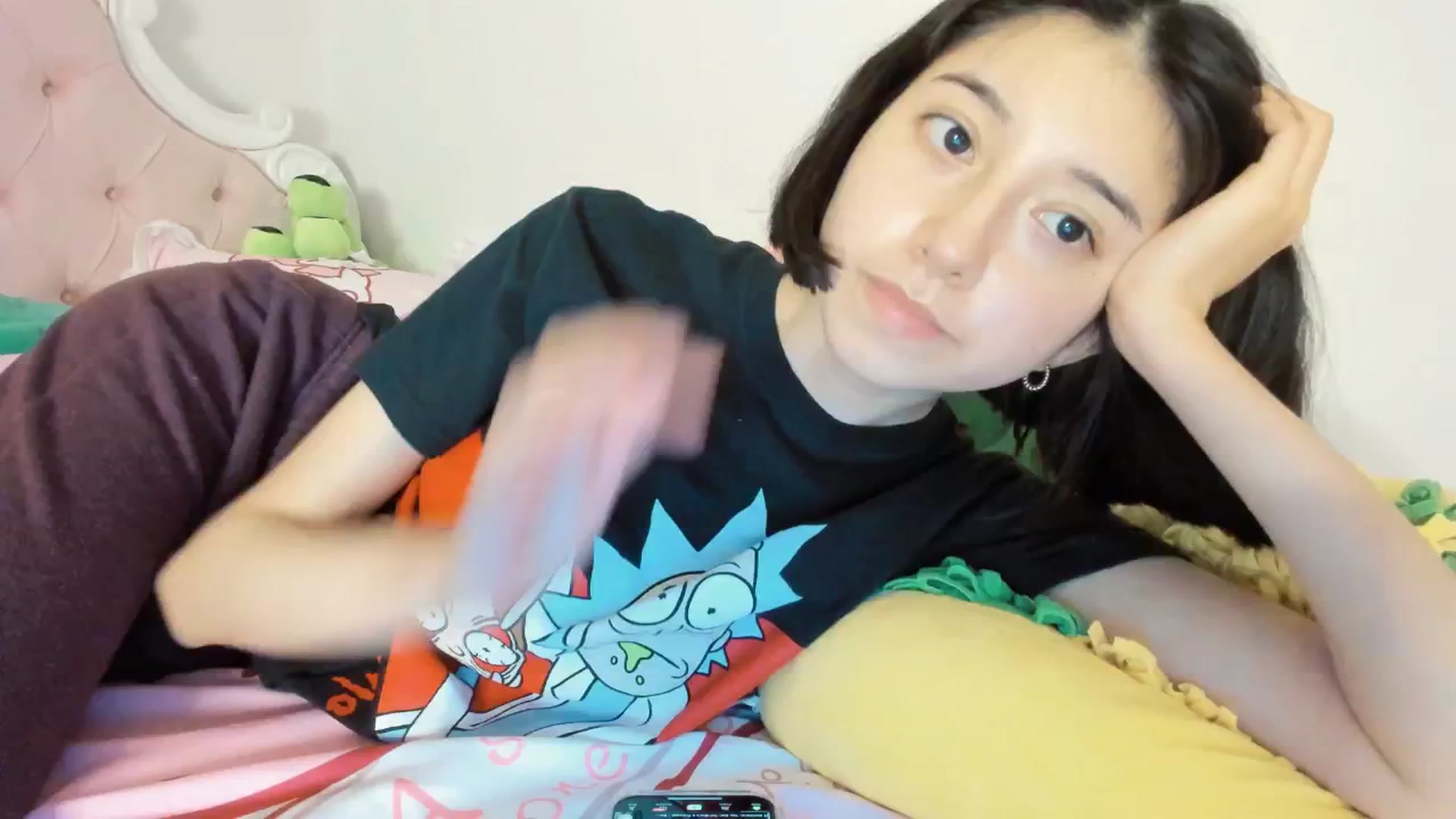 Gallery image thumbnail from Cherrycute666's myfreecams stream on, 06/09/2025, 06:22 image 14 of 20