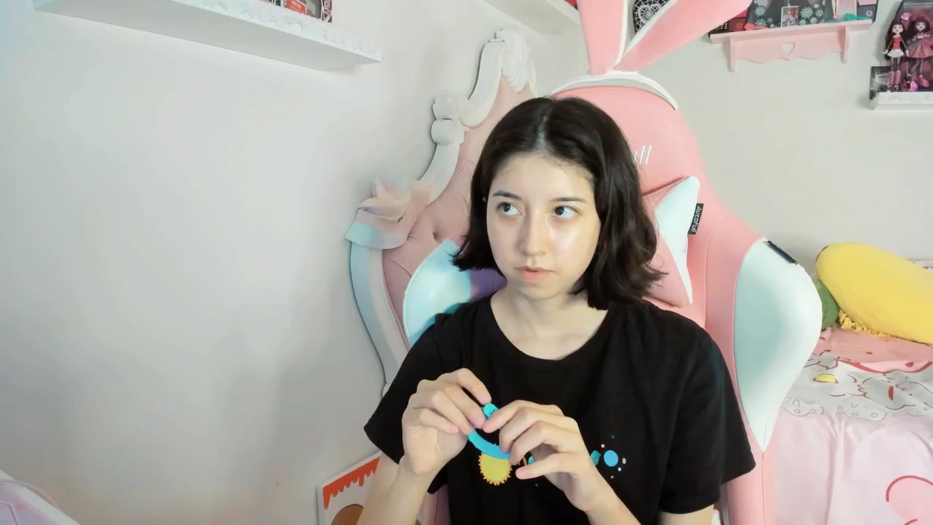 Gallery image thumbnail from Cherrycute666's myfreecams stream on, 06/16/2025, 04:21 image 7 of 20