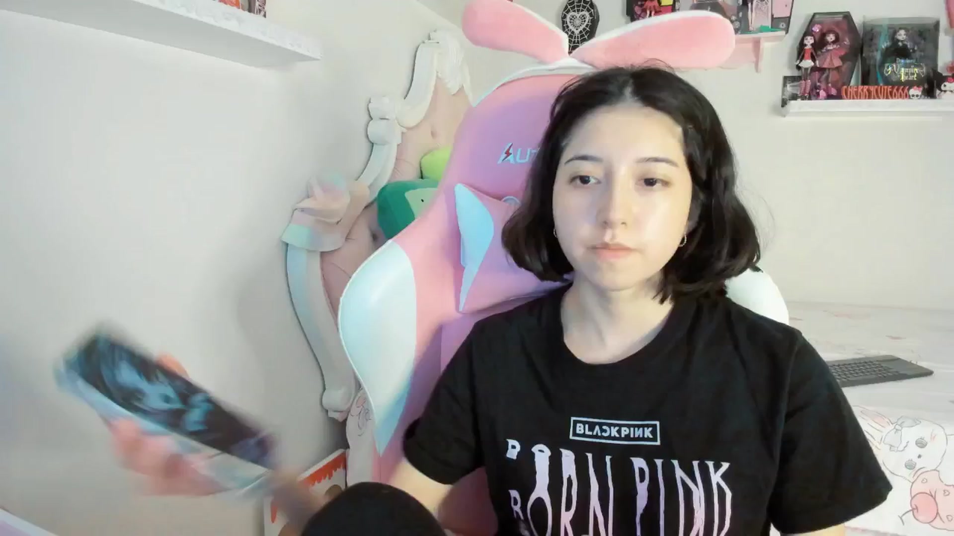 Gallery image thumbnail from Cherrycute666's myfreecams stream on, 06/18/2025, 01:15 image 13 of 20