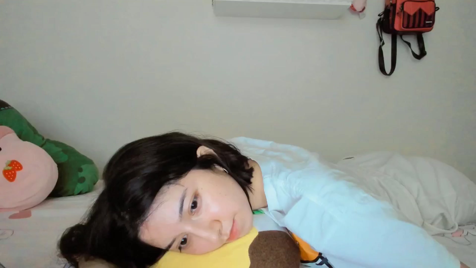 Gallery image thumbnail from Cherrycute666's myfreecams stream on, 06/18/2025, 23:27 image 20 of 20