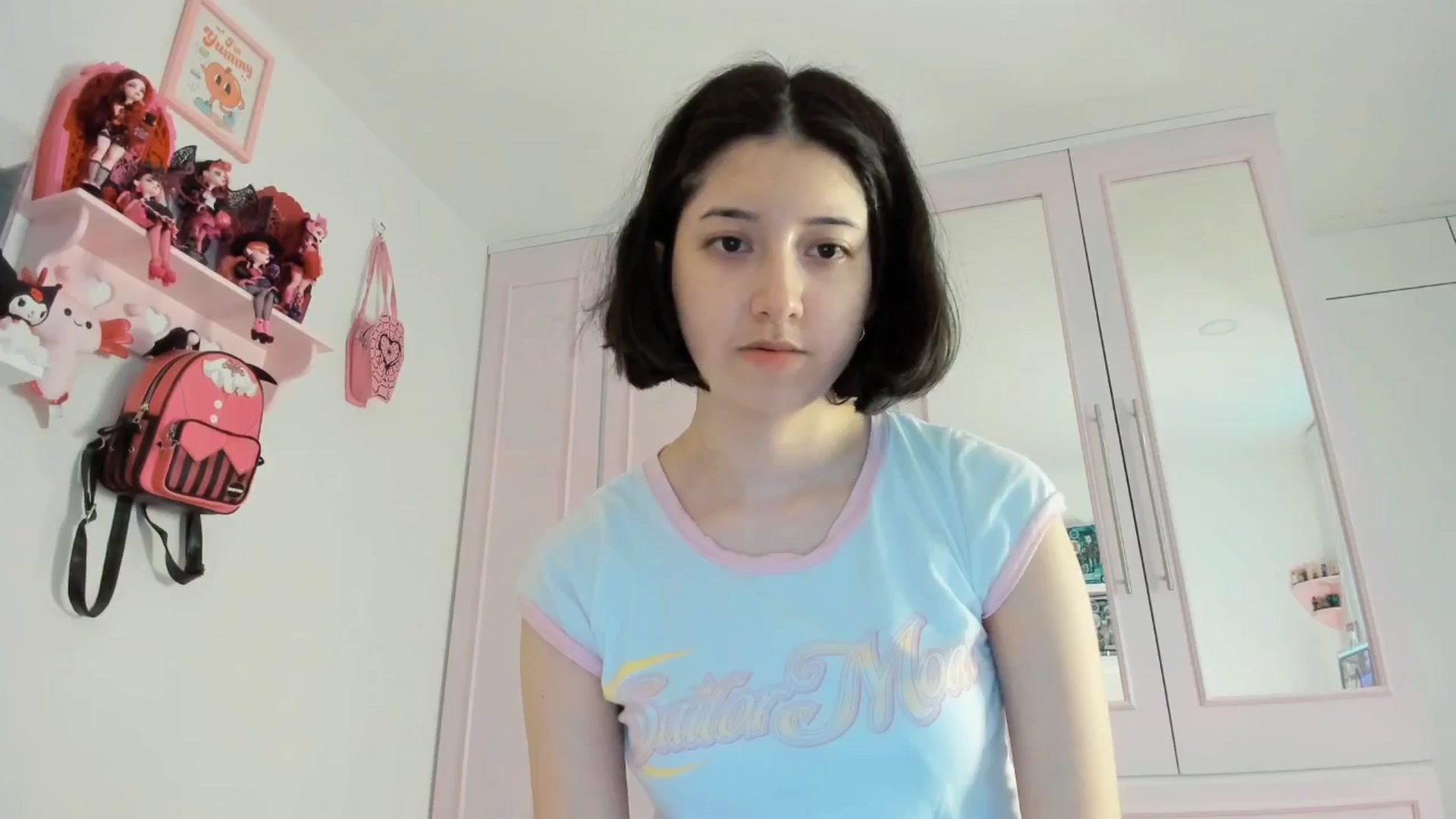 Gallery image thumbnail from Cherrycute666's myfreecams stream on, 06/23/2025, 05:23 image 3 of 20