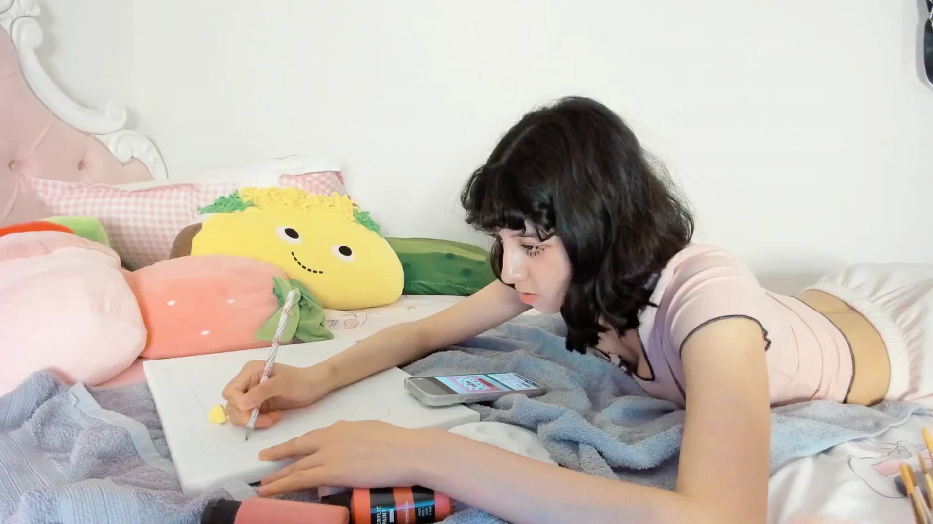 Gallery image thumbnail from Cherrycute666's myfreecams stream on, 06/29/2025, 05:59 image 14 of 20