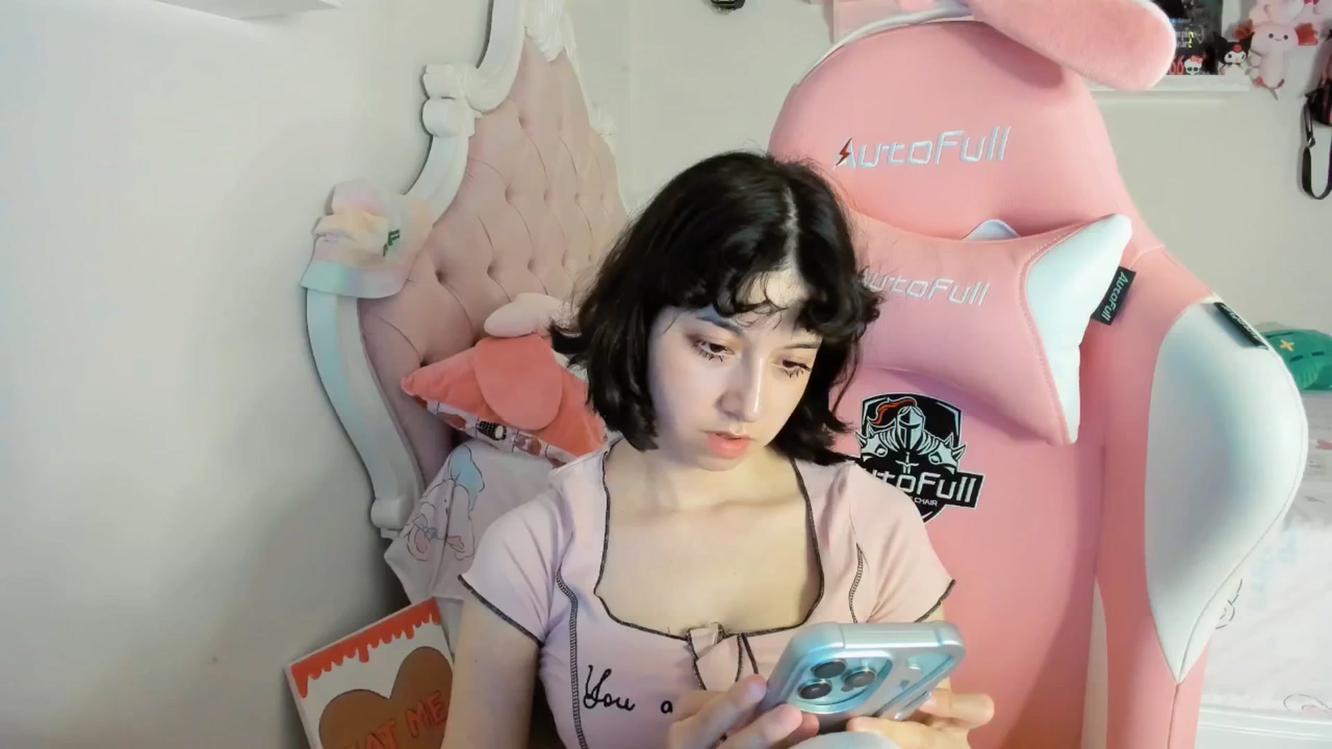 Gallery image thumbnail from Cherrycute666's myfreecams stream on, 06/29/2025, 05:59 image 2 of 20