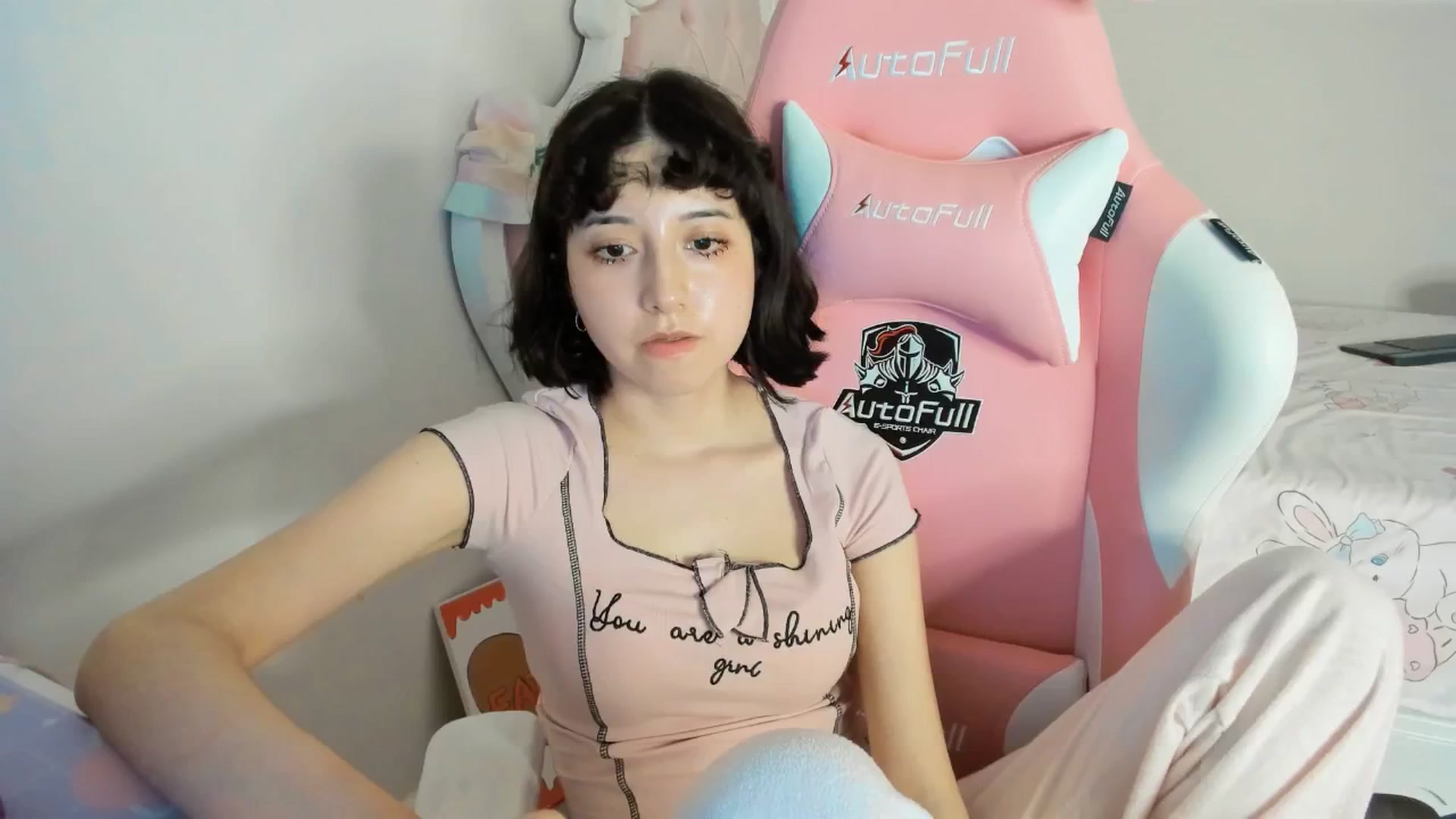 Gallery image thumbnail from Cherrycute666's myfreecams stream on, 06/29/2025, 05:59 image 9 of 20