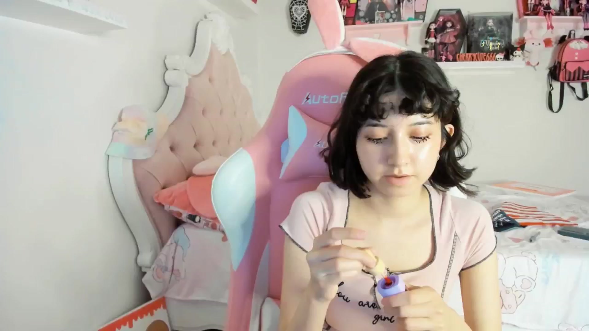 Gallery image thumbnail from Cherrycute666's myfreecams stream on, 06/29/2025, 06:18 image 13 of 20