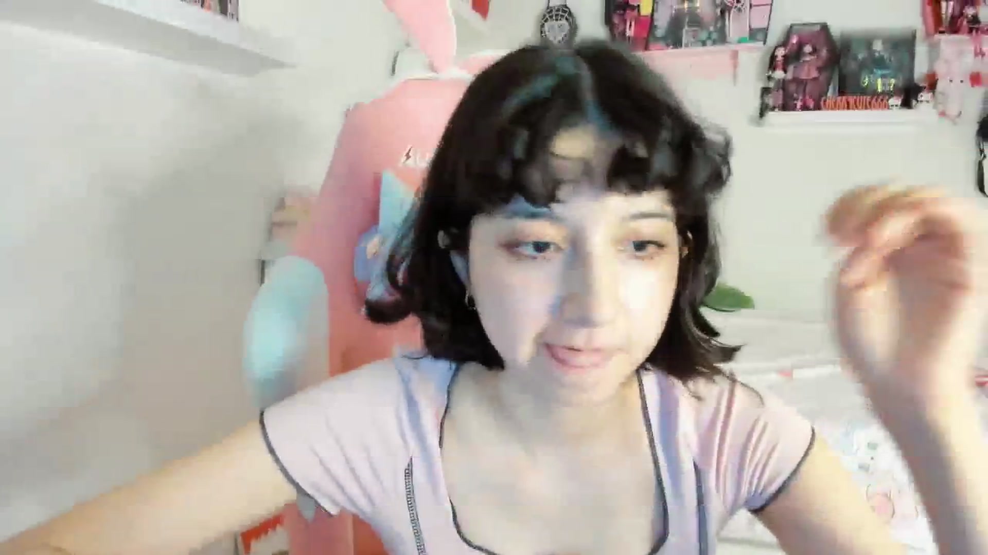Gallery image thumbnail from Cherrycute666's myfreecams stream on, 06/29/2025, 09:09 image 13 of 20