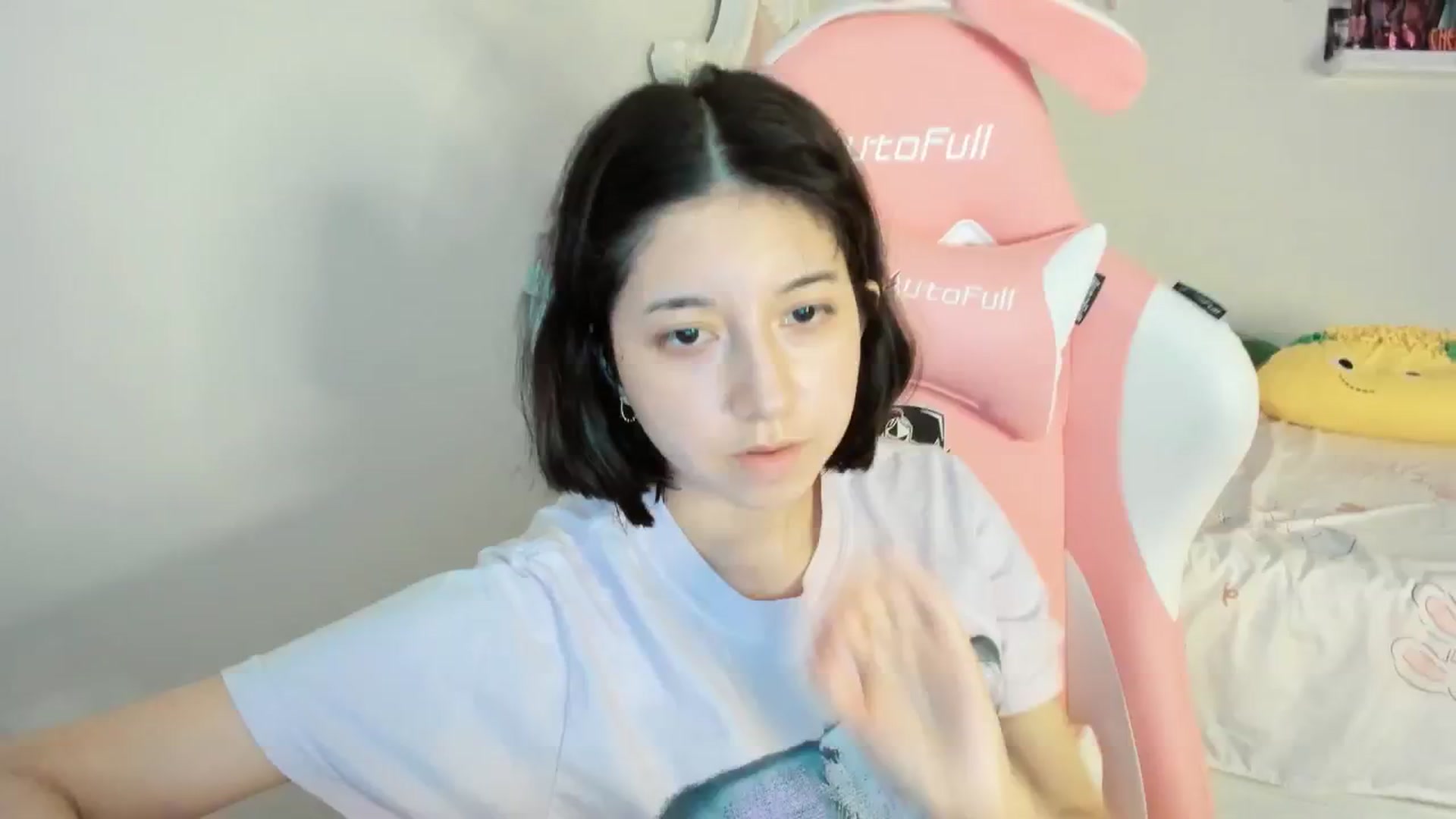 Gallery image thumbnail from Cherrycute666's myfreecams stream on, 06/30/2025, 01:49 image 11 of 20