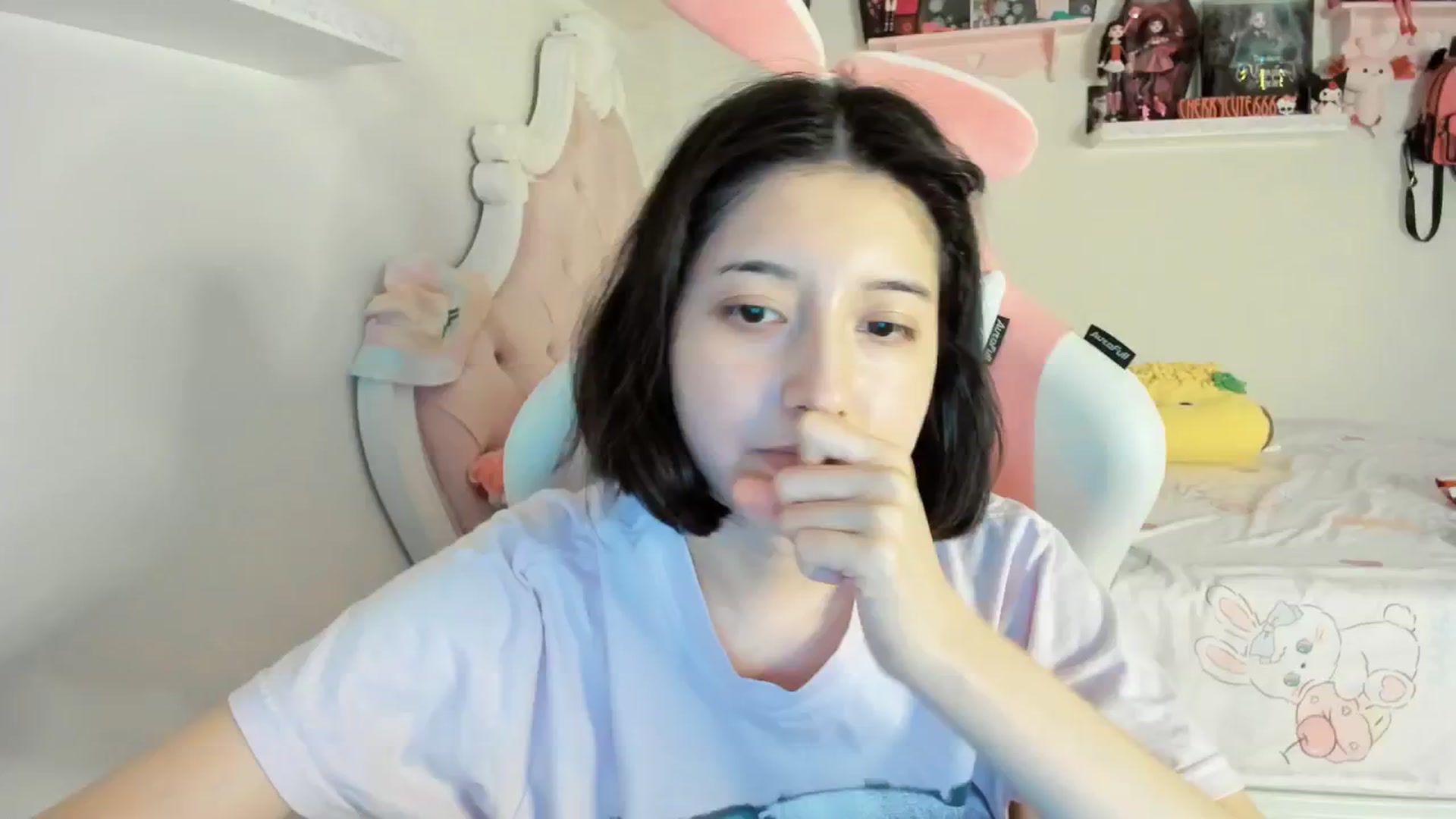 Gallery image thumbnail from Cherrycute666's myfreecams stream on, 06/30/2025, 01:52 image 19 of 20