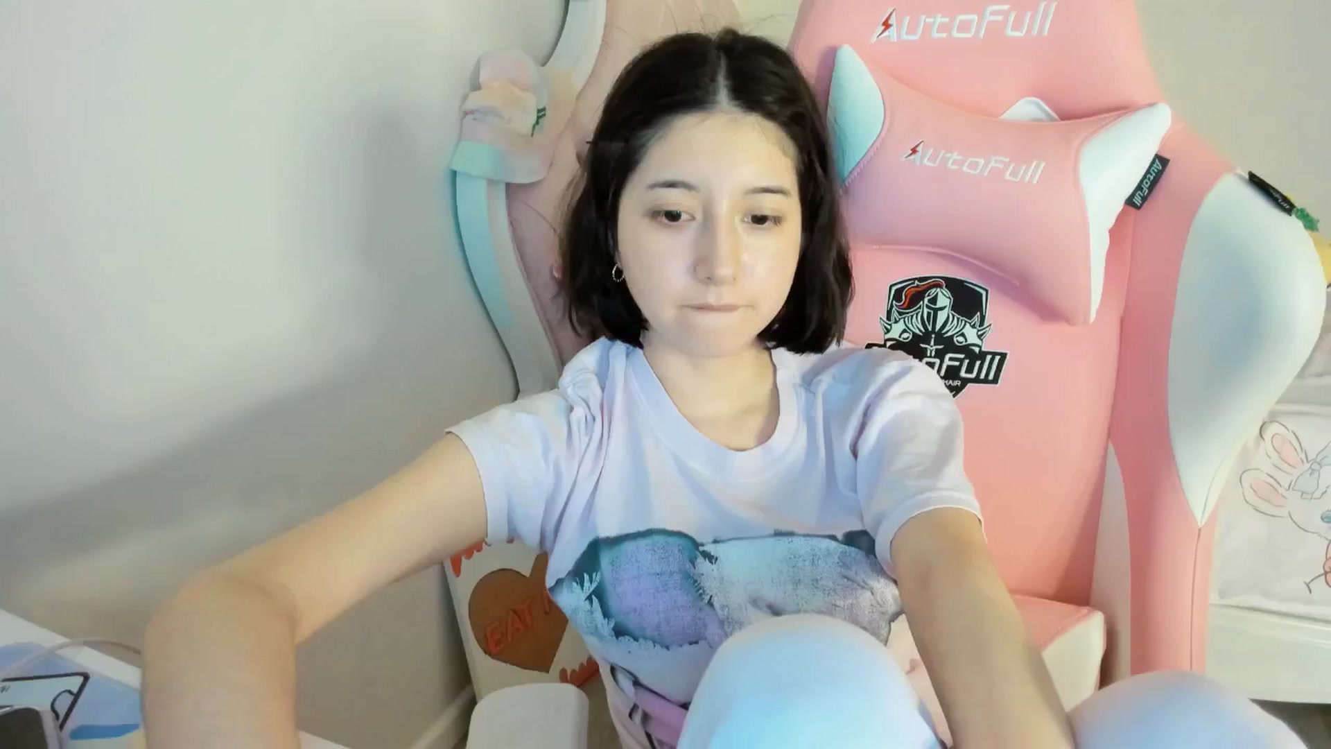 Gallery image thumbnail from Cherrycute666's myfreecams stream on, 06/30/2025, 01:52 image 5 of 20