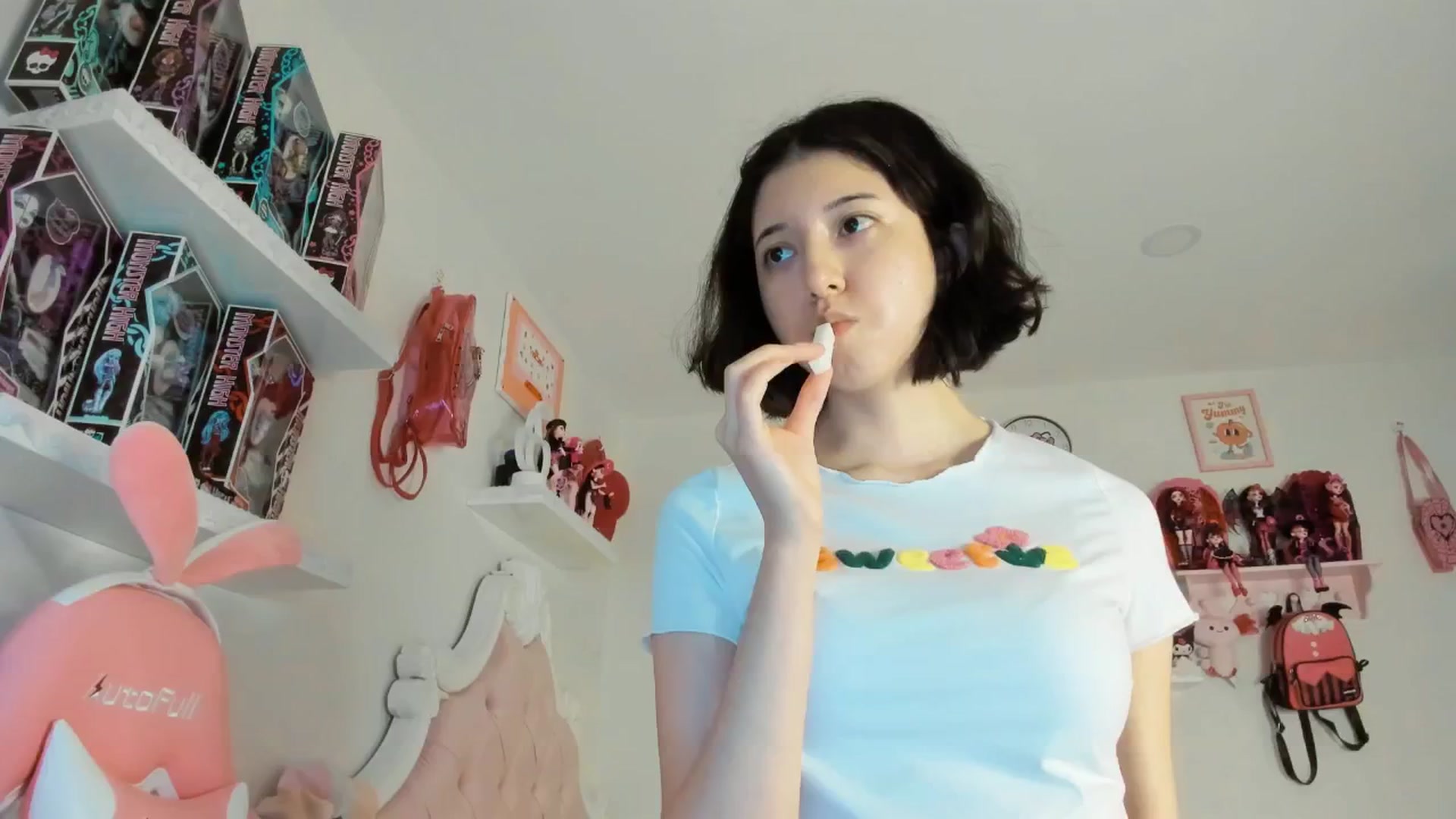 Gallery image thumbnail from Cherrycute666's myfreecams stream on, 07/04/2025, 07:06 image 5 of 20