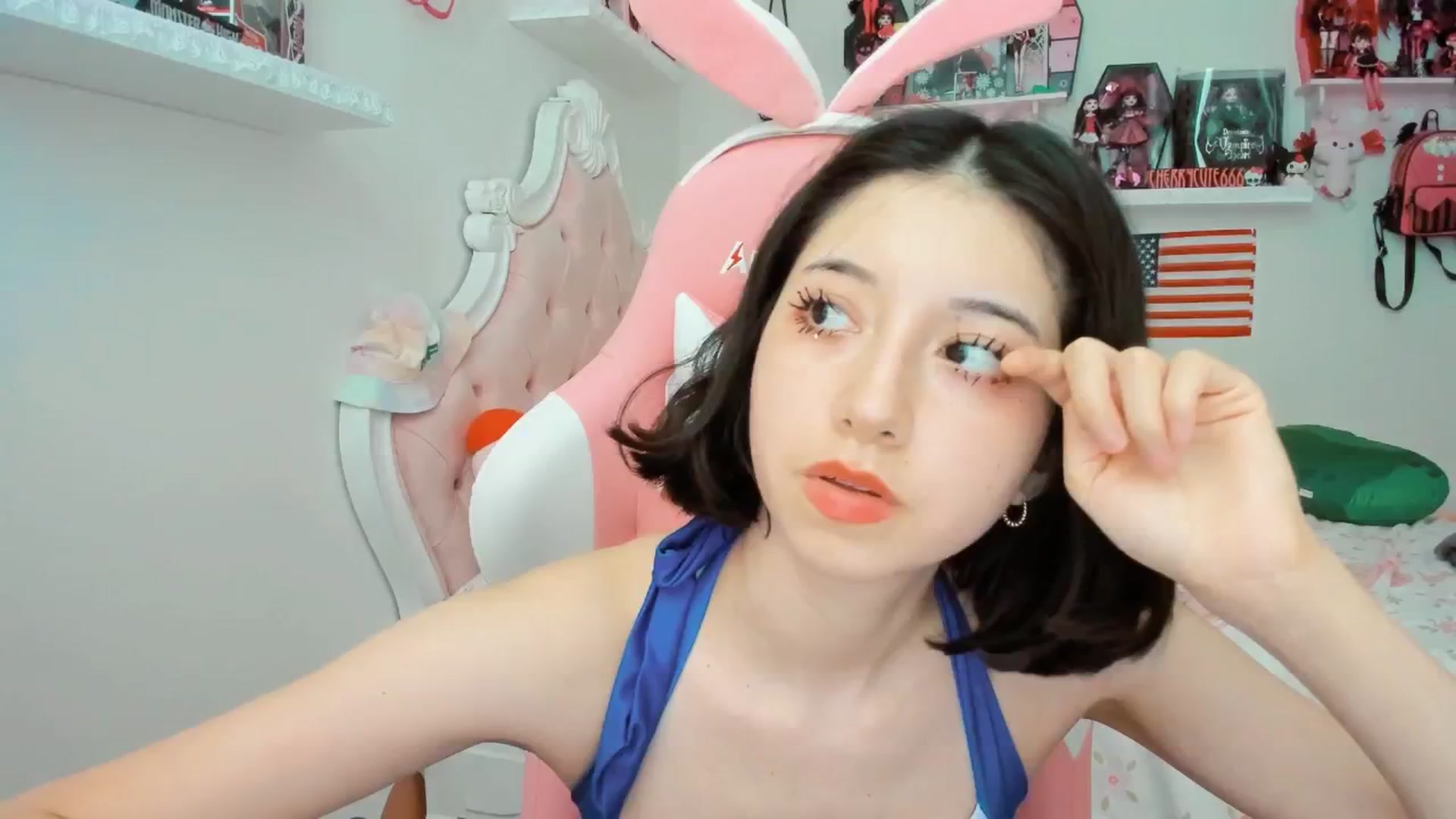 Gallery image thumbnail from Cherrycute666's myfreecams stream on, 07/05/2025, 24:20 image 1 of 20