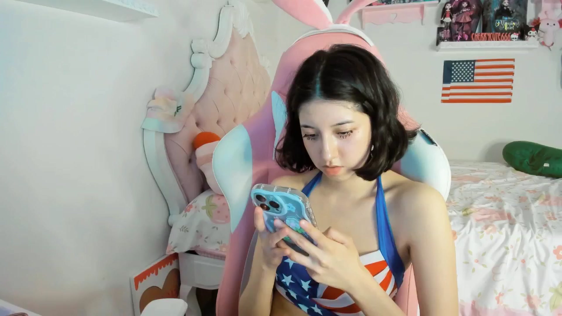 Gallery image thumbnail from Cherrycute666's myfreecams stream on, 07/05/2025, 01:45 image 3 of 20