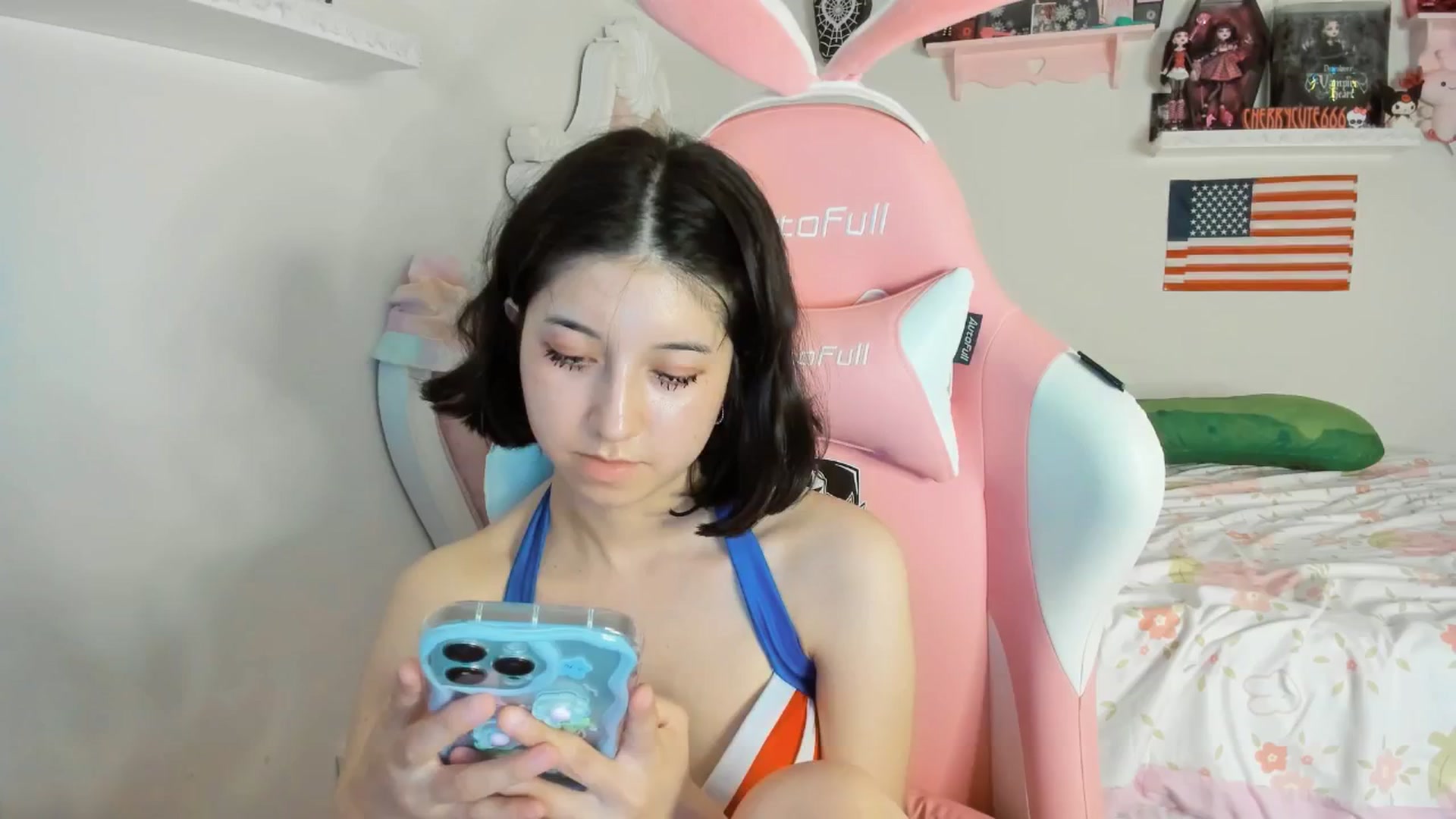 Gallery image thumbnail from Cherrycute666's myfreecams stream on, 07/05/2025, 08:39 image 1 of 20
