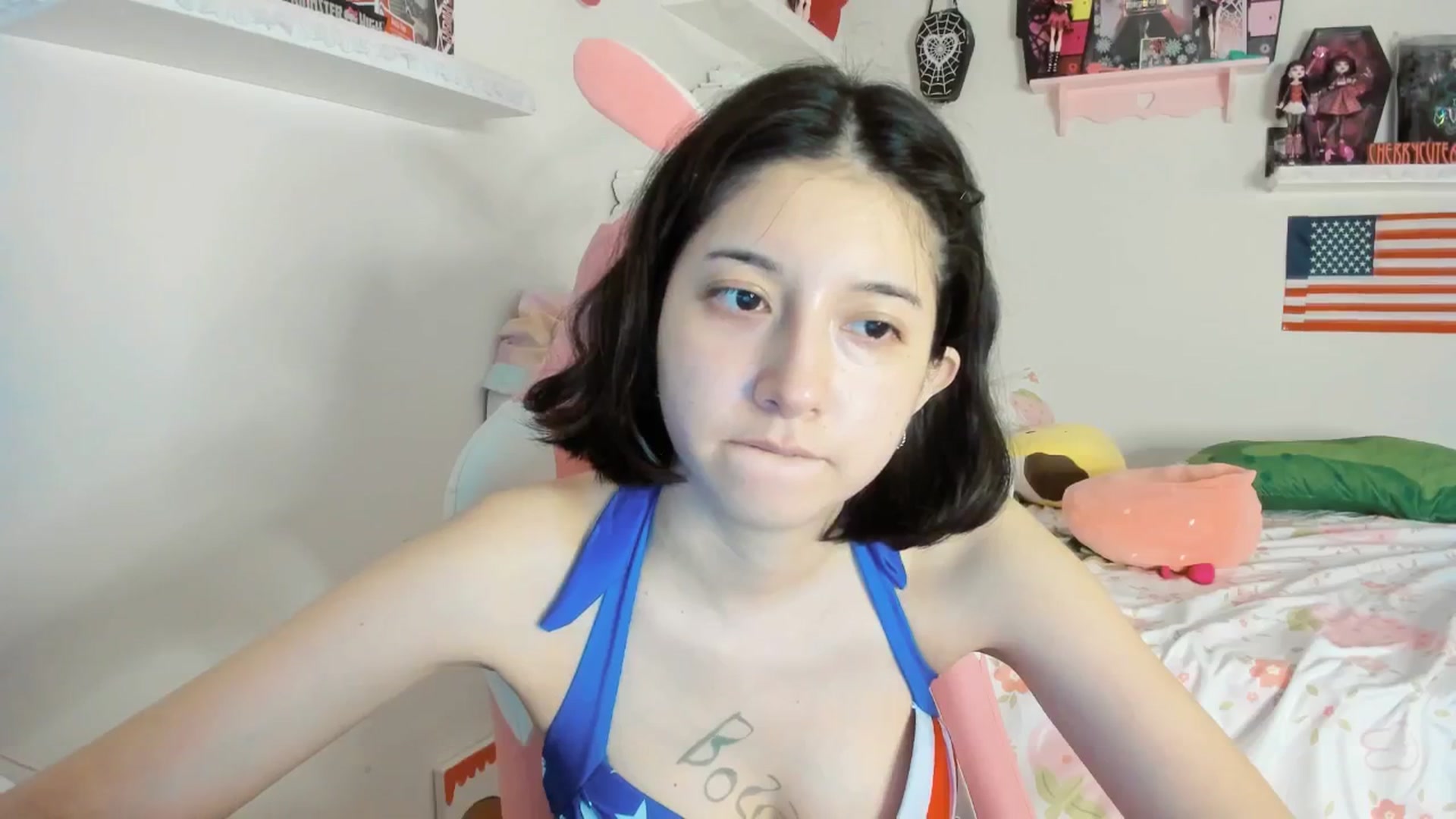 Gallery image thumbnail from Cherrycute666's myfreecams stream on, 07/05/2025, 08:39 image 18 of 20