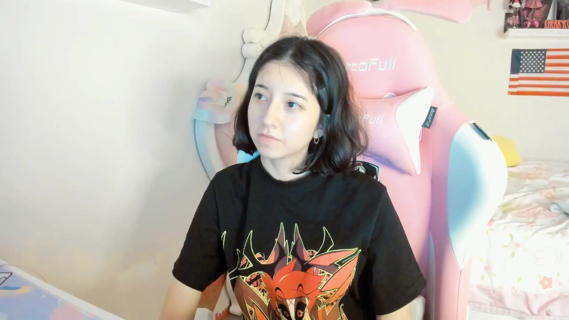 Gallery image thumbnail from Cherrycute666's myfreecams stream on, 07/06/2025, 09:42 image 16 of 20