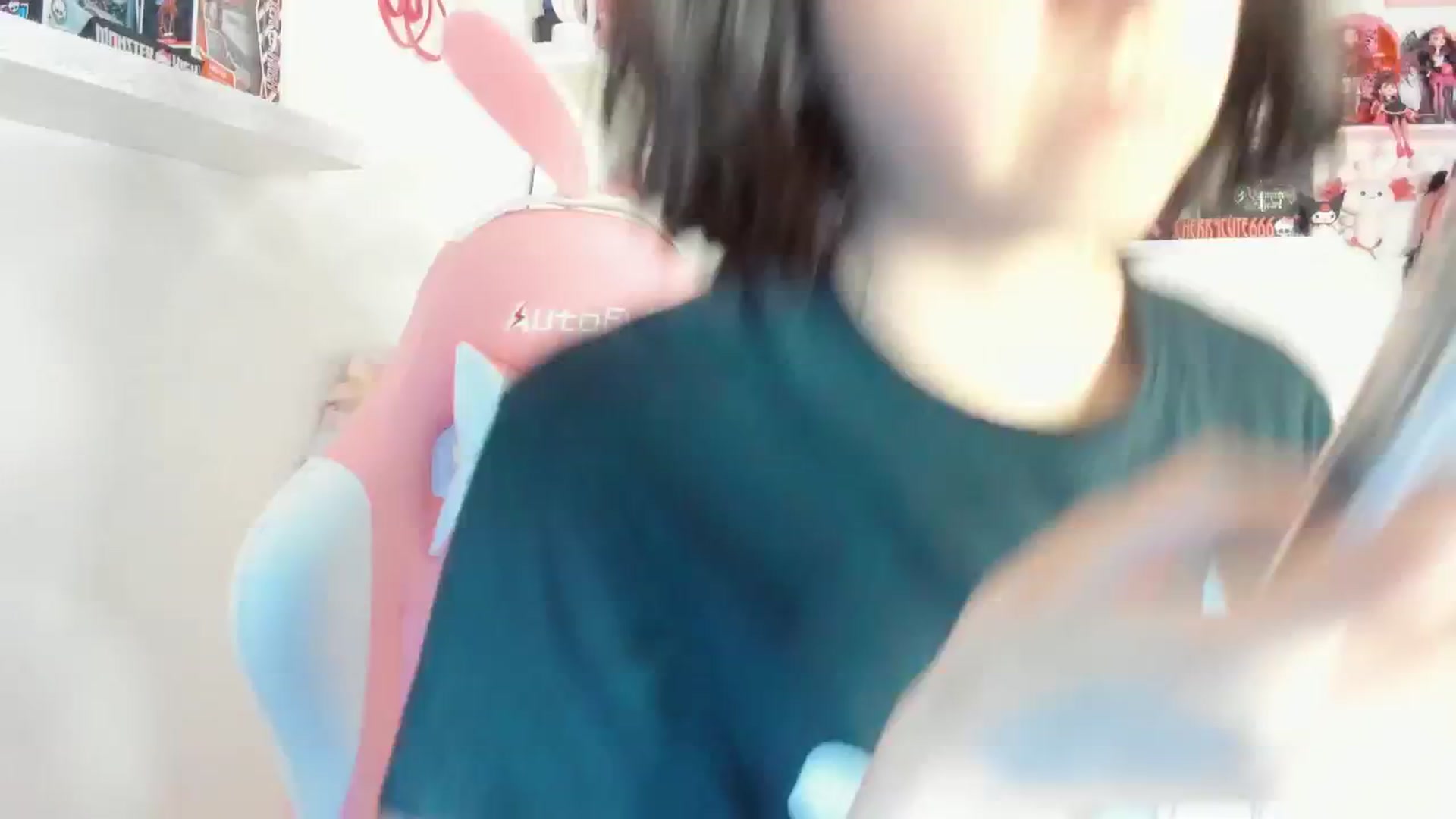 Gallery image thumbnail from Cherrycute666's myfreecams stream on, 07/08/2025, 04:57 image 6 of 20