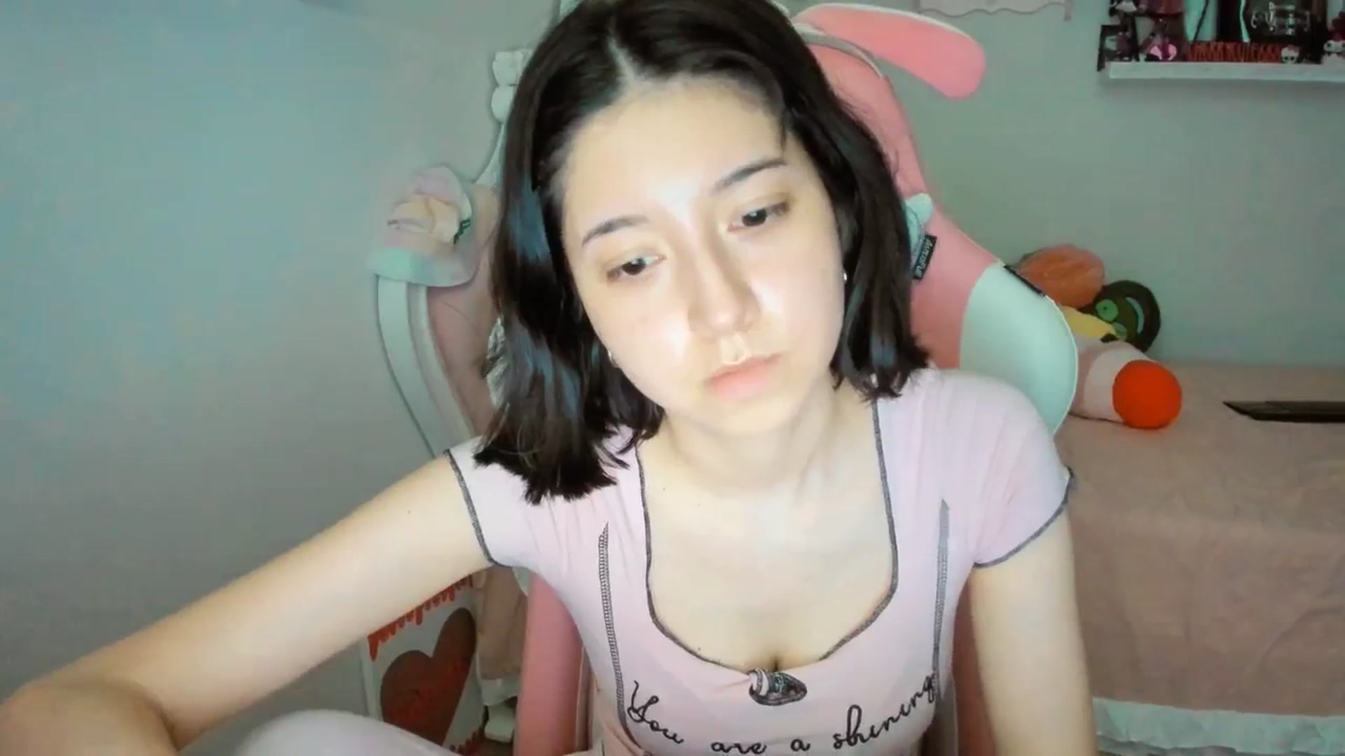 Gallery image thumbnail from Cherrycute666's myfreecams stream on, 07/11/2025, 23:15 image 18 of 20