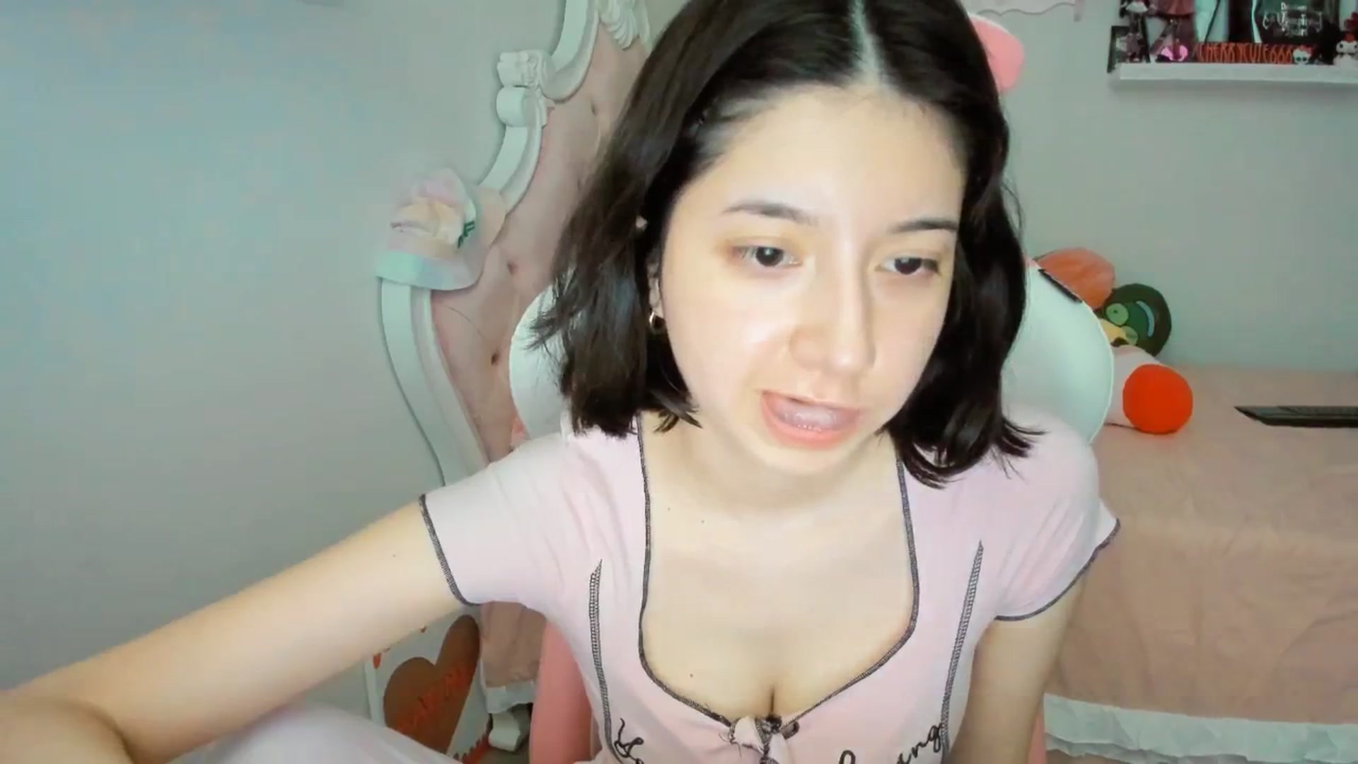 Gallery image thumbnail from Cherrycute666's myfreecams stream on, 07/11/2025, 23:15 image 16 of 20