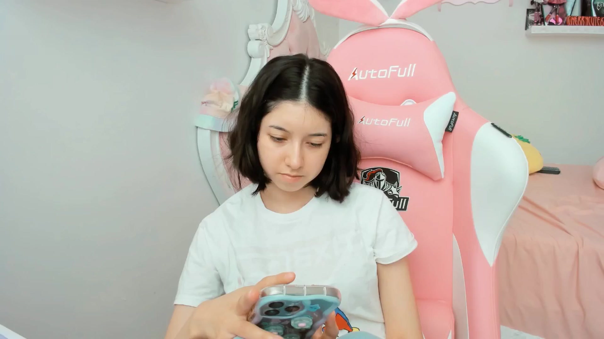Gallery image thumbnail from Cherrycute666's myfreecams stream on, 07/12/2025, 20:59 image 18 of 20
