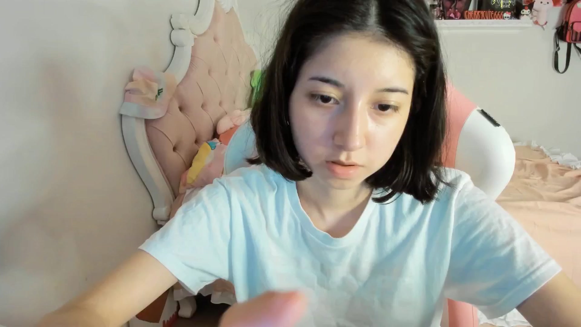 Gallery image thumbnail from Cherrycute666's myfreecams stream on, 07/13/2025, 09:05 image 18 of 20