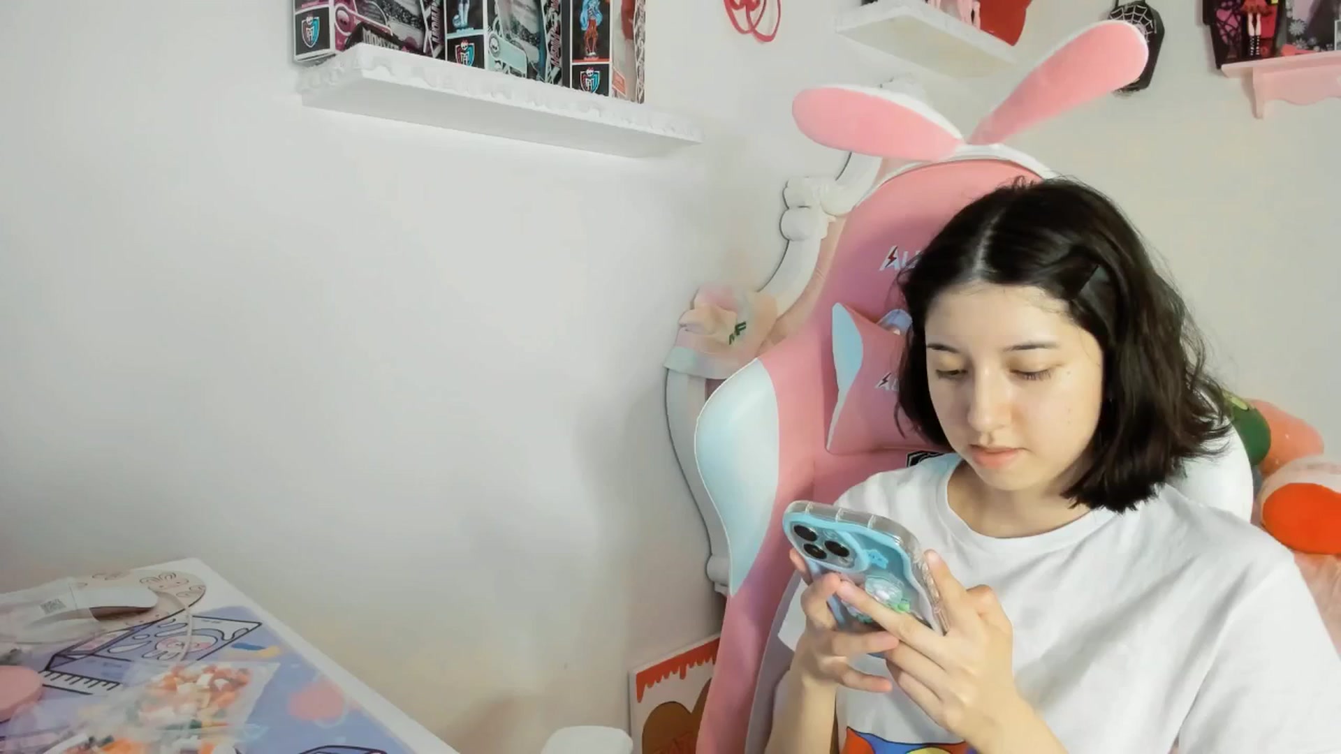 Gallery image thumbnail from Cherrycute666's myfreecams stream on, 07/13/2025, 09:05 image 3 of 20
