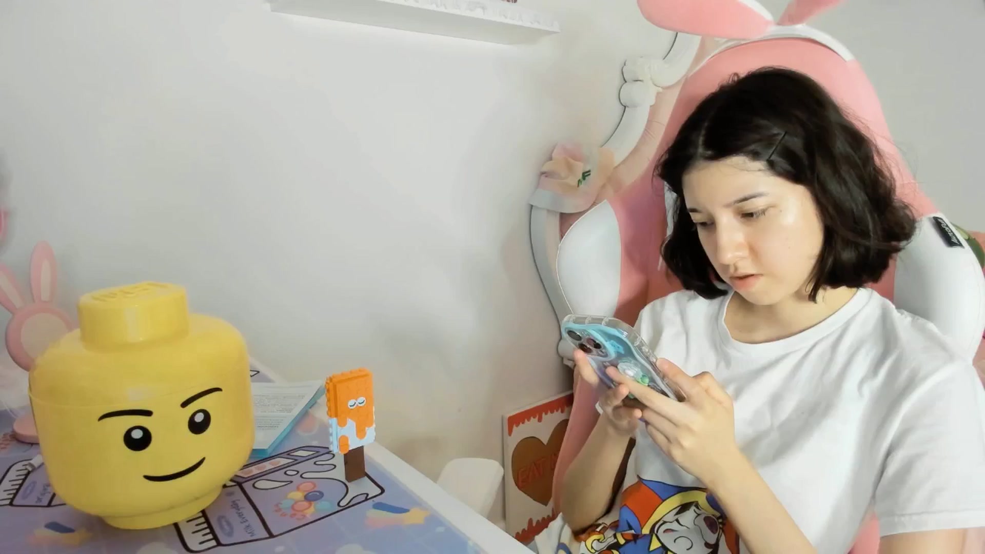 Gallery image thumbnail from Cherrycute666's myfreecams stream on, 07/13/2025, 09:05 image 9 of 20