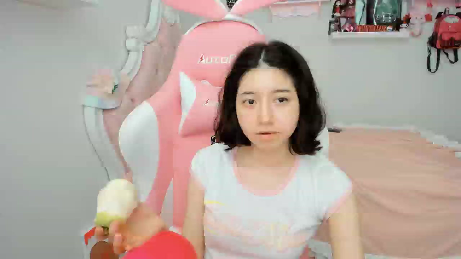 Gallery image thumbnail from Cherrycute666's myfreecams stream on, 07/13/2025, 22:59 image 19 of 20