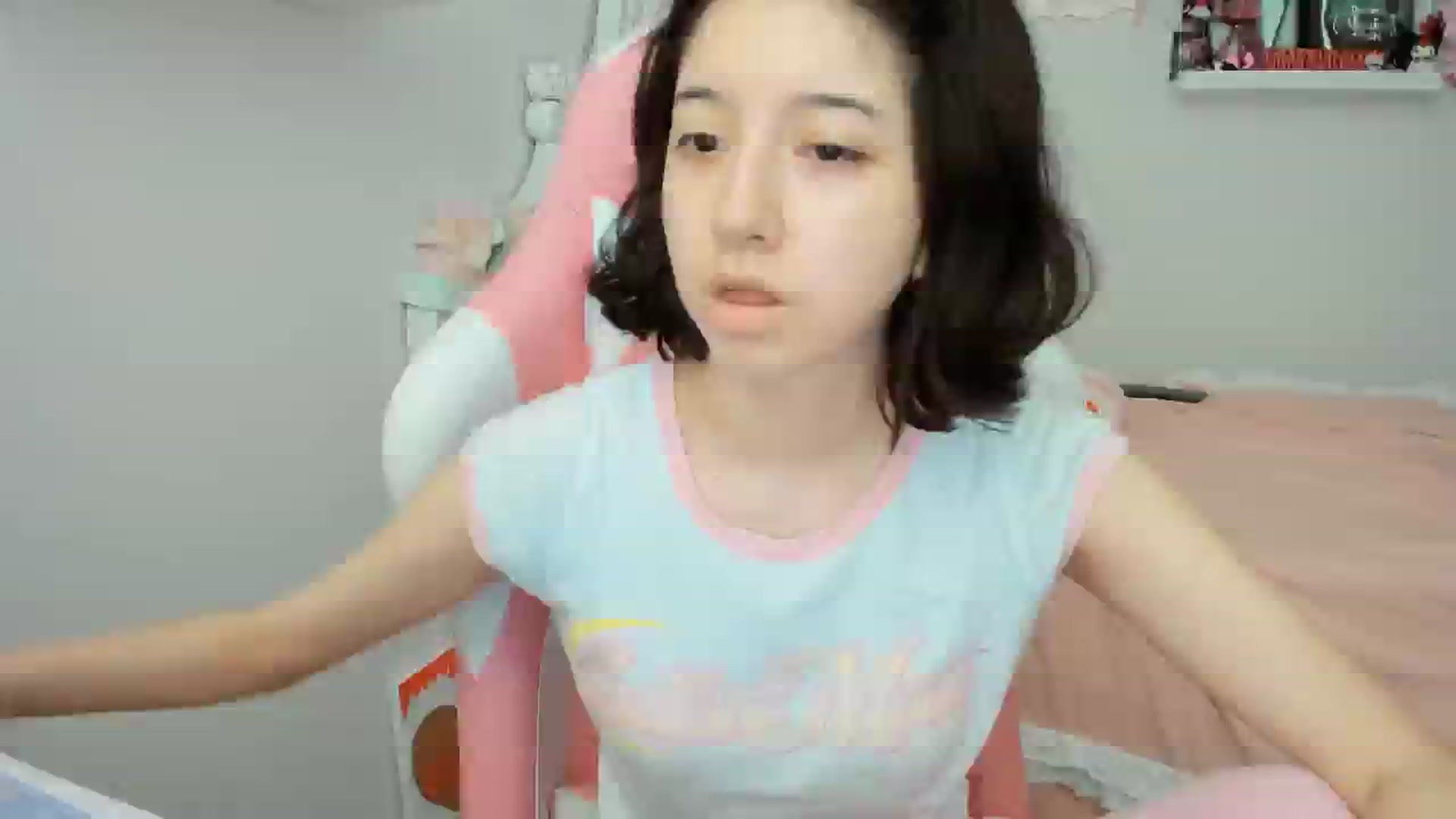 Gallery image thumbnail from Cherrycute666's myfreecams stream on, 07/13/2025, 22:59 image 5 of 20