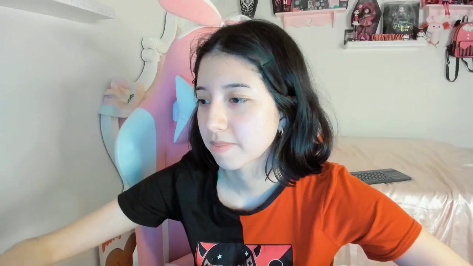 Gallery image thumbnail from Cherrycute666's myfreecams stream on, 07/18/2025, 06:26 image 4 of 20