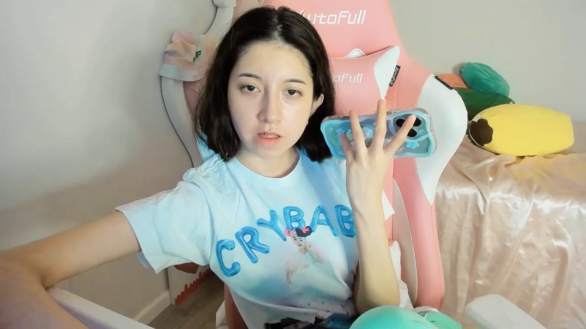 Gallery image thumbnail from Cherrycute666's myfreecams stream on, 07/20/2025, 08:52 image 15 of 20