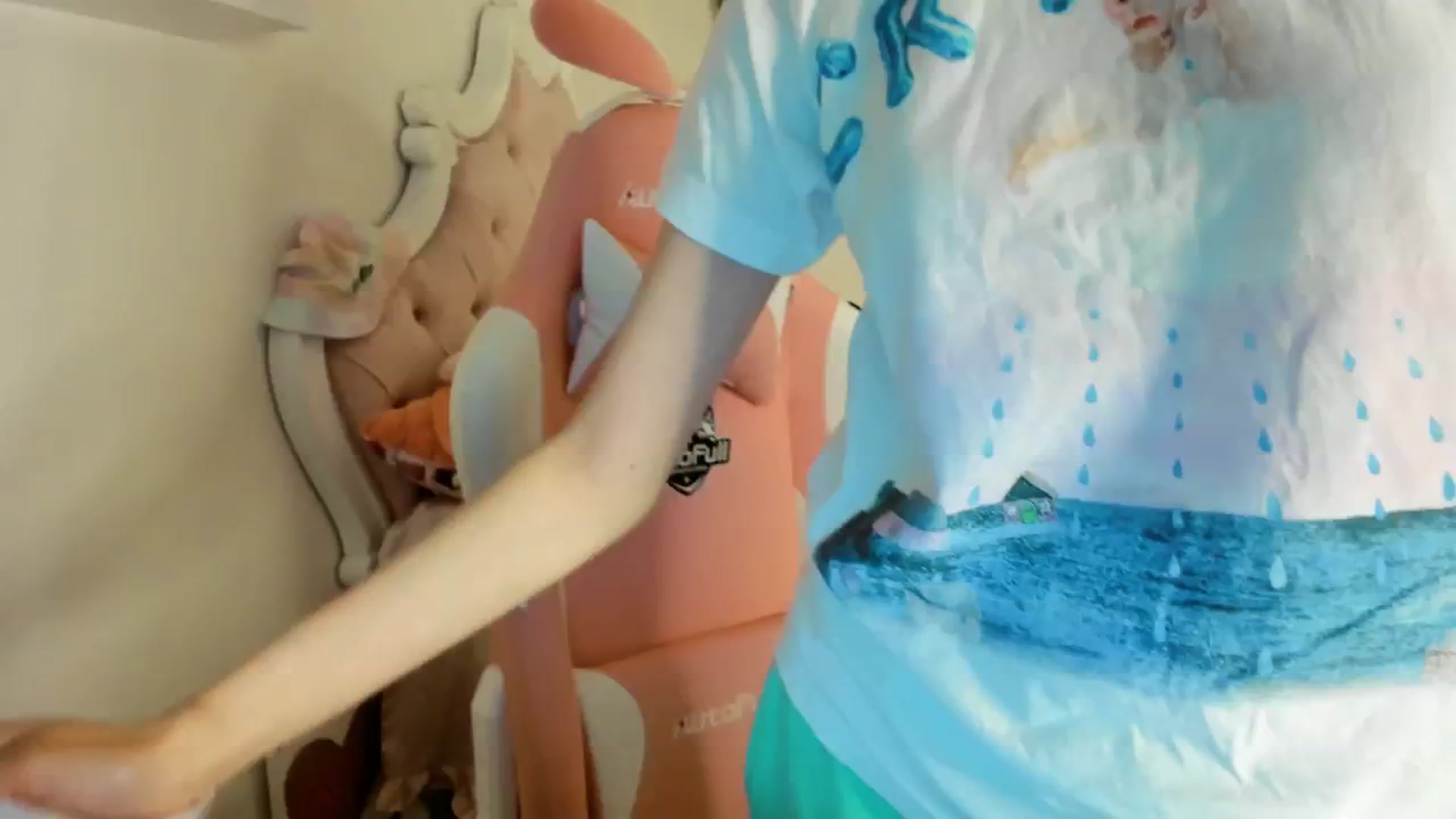 Gallery image thumbnail from Cherrycute666's myfreecams stream on, 07/20/2025, 08:52 image 2 of 20