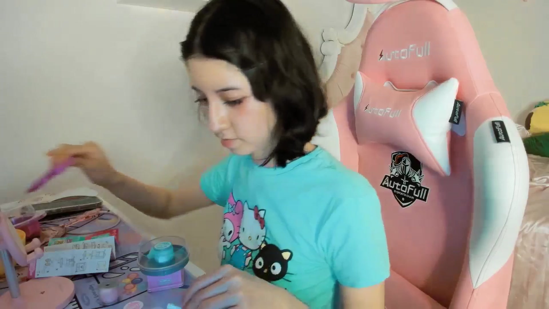 Gallery image thumbnail from Cherrycute666's myfreecams stream on, 07/21/2025, 05:54 image 13 of 20