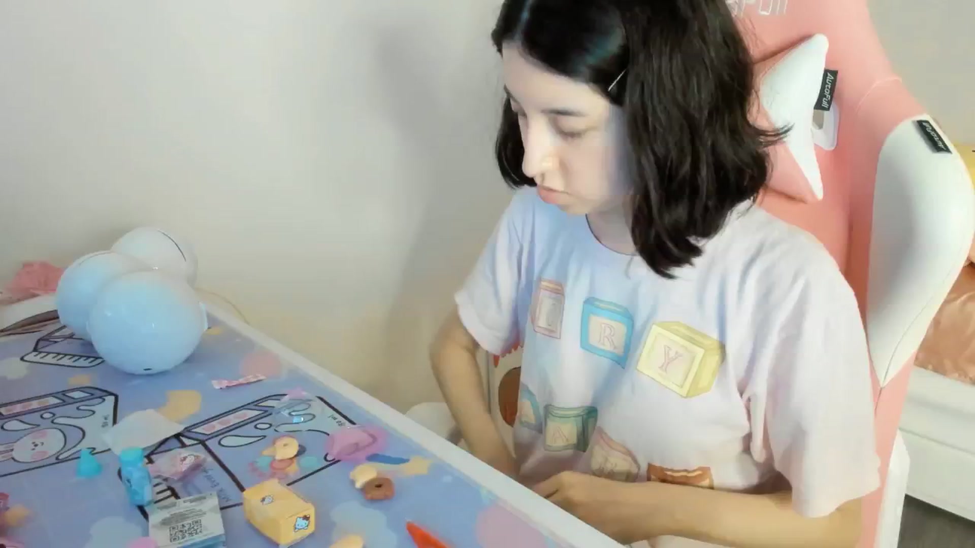 Gallery image thumbnail from Cherrycute666's myfreecams stream on, 07/24/2025, 05:07 image 4 of 20