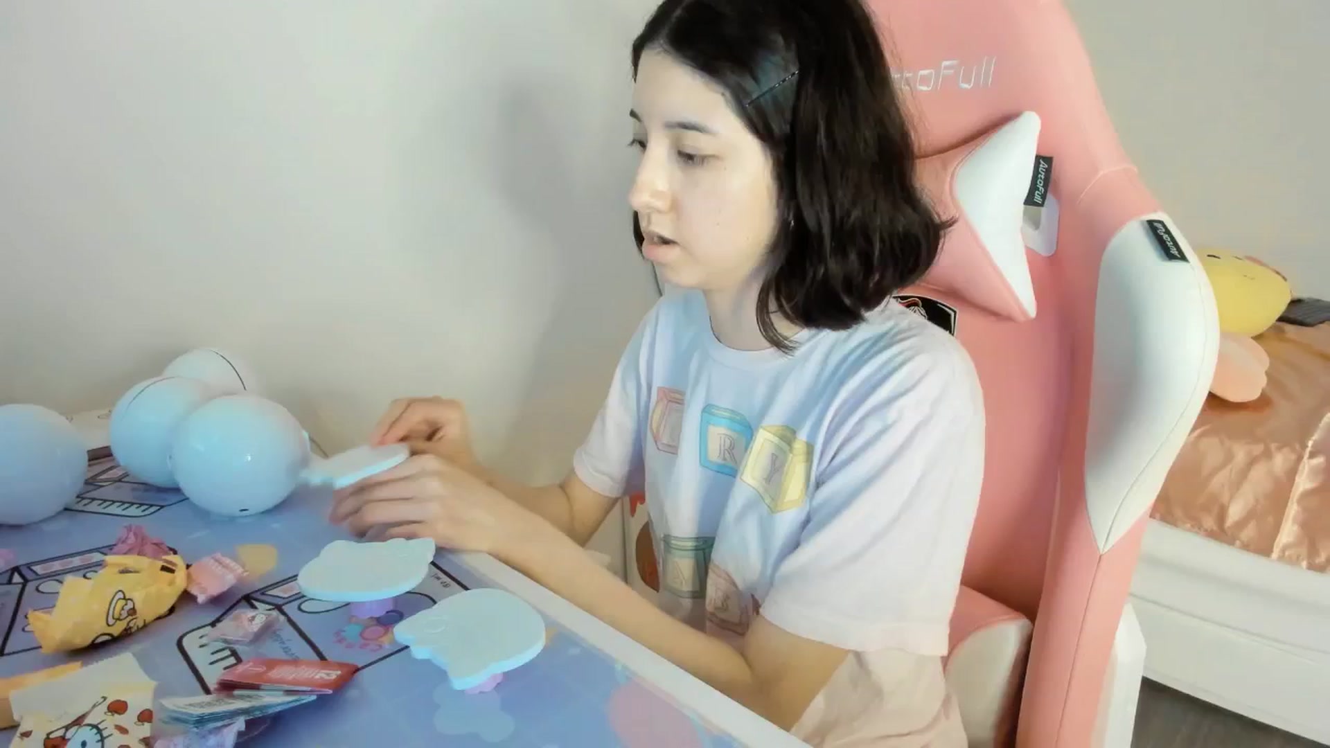 Gallery image thumbnail from Cherrycute666's myfreecams stream on, 07/24/2025, 05:07 image 2 of 20