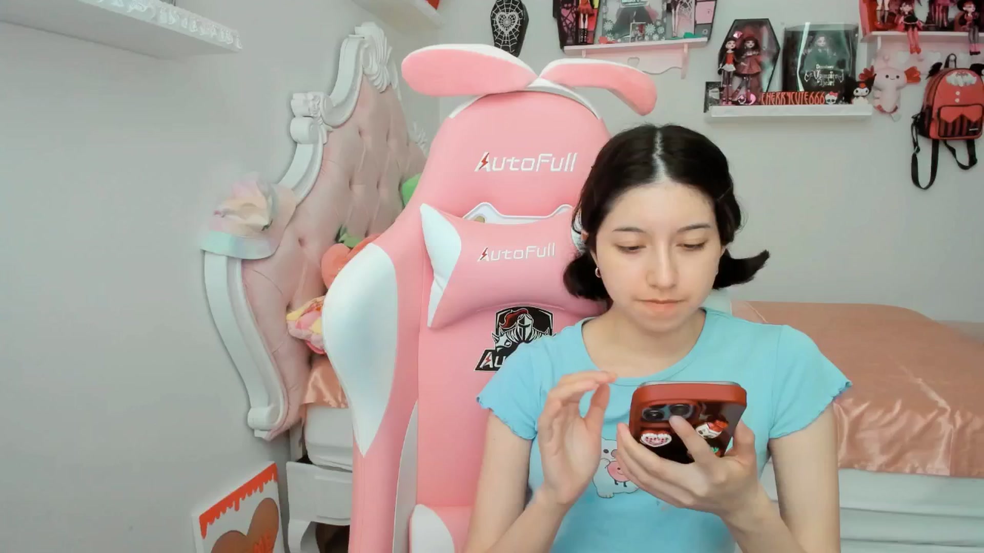 Gallery image thumbnail from Cherrycute666's myfreecams stream on, 07/26/2025, 24:01 image 5 of 20