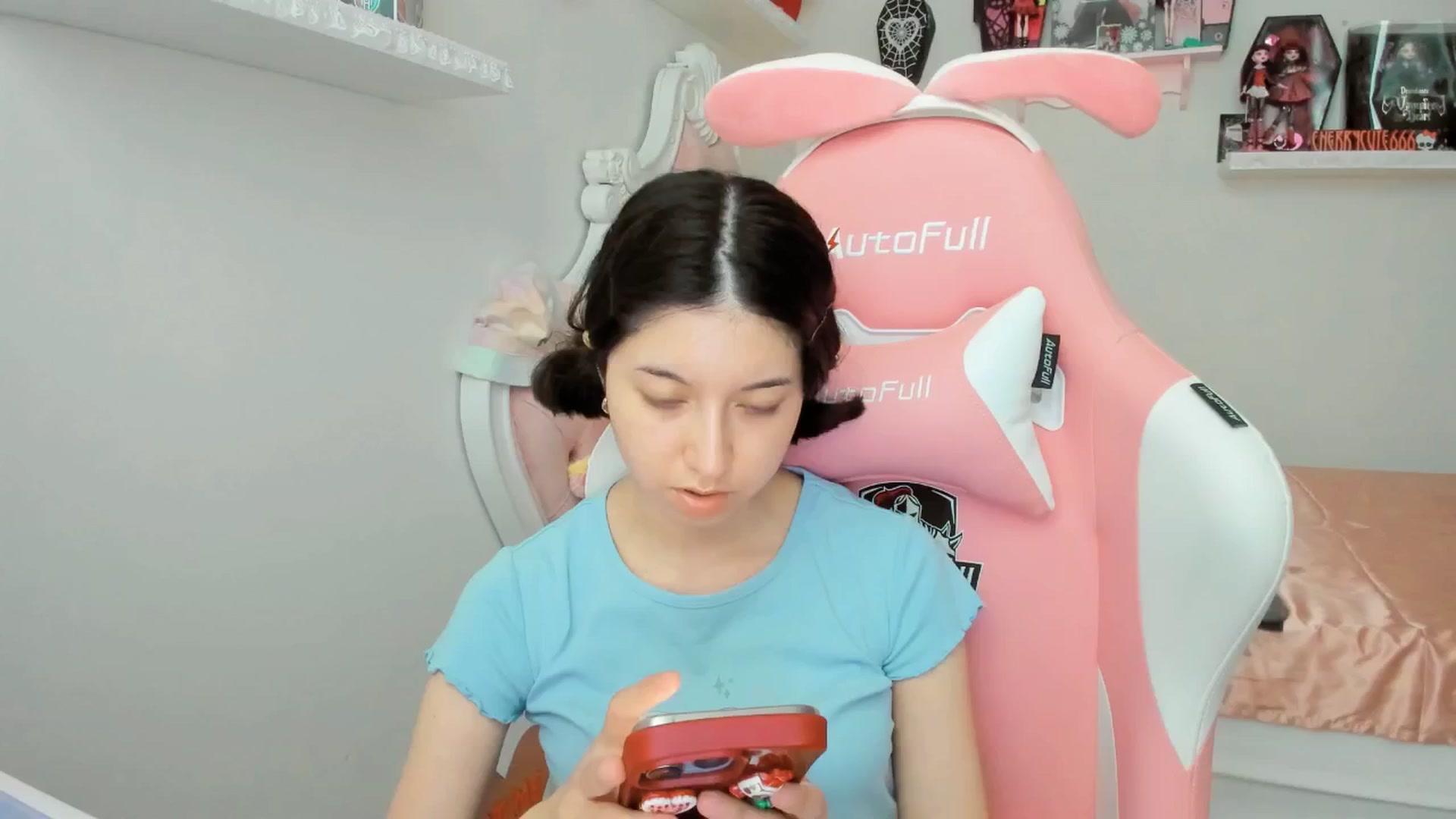 Gallery image thumbnail from Cherrycute666's myfreecams stream on, 07/26/2025, 24:01 image 13 of 20