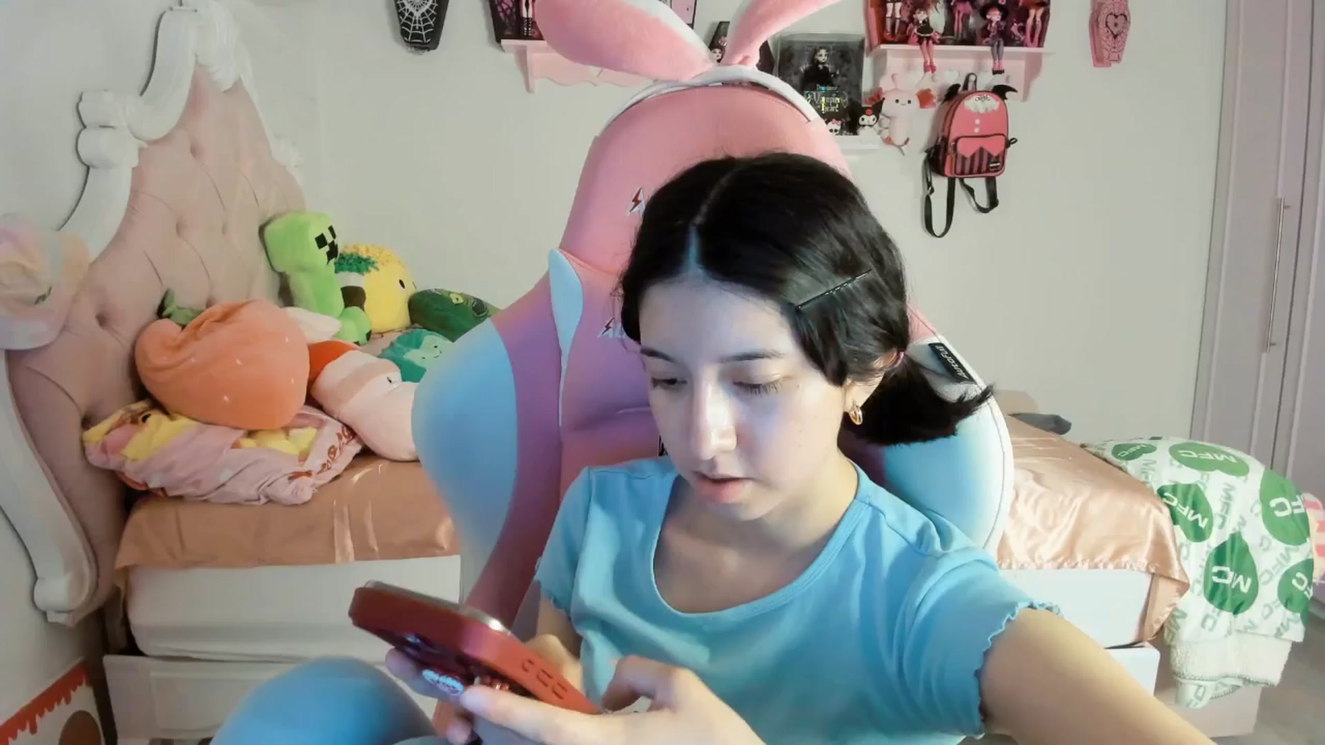 Gallery image thumbnail from Cherrycute666's myfreecams stream on, 07/26/2025, 01:39 image 20 of 20
