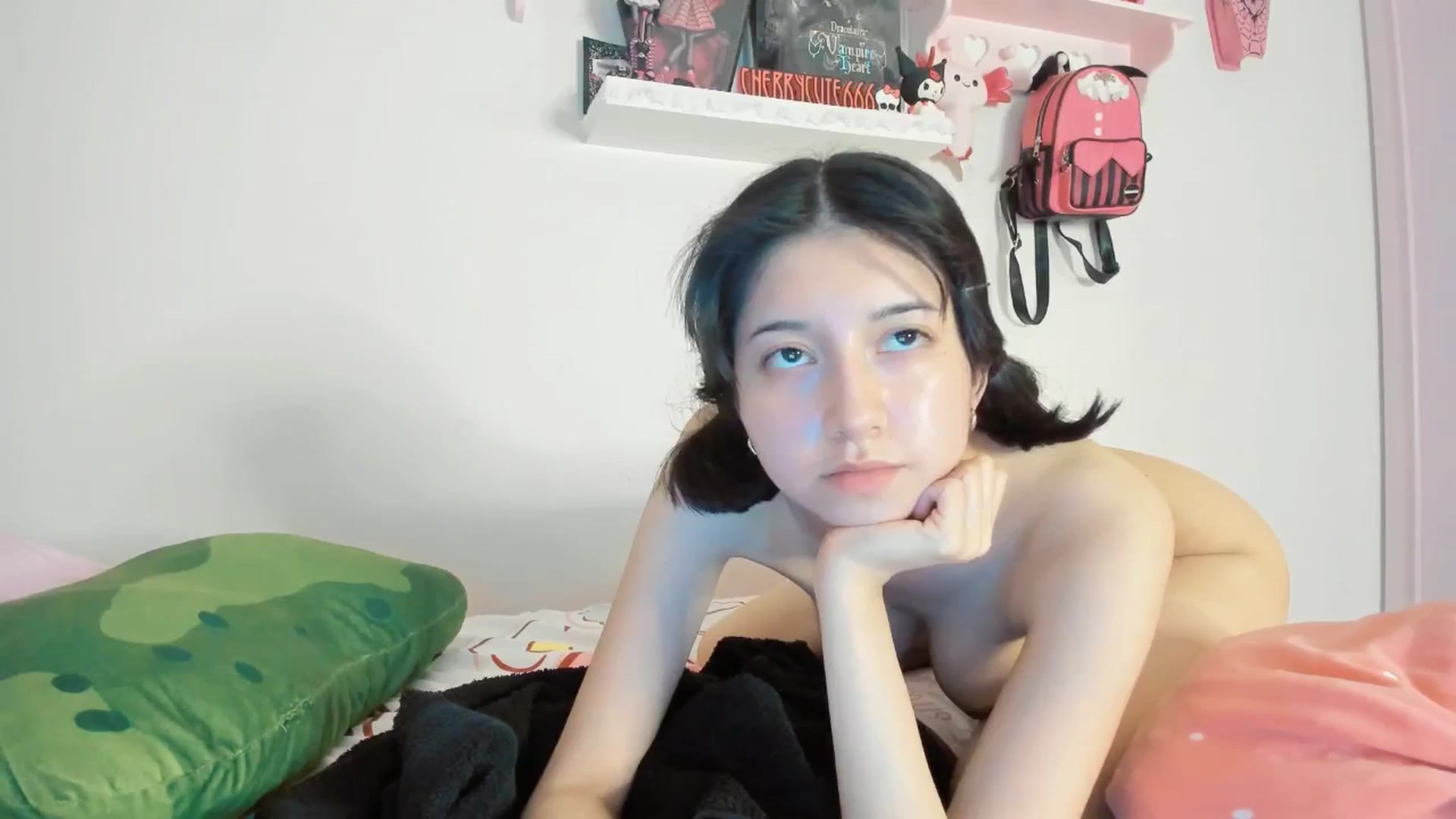 Gallery image thumbnail from Cherrycute666's myfreecams stream on, 08/02/2025, 04:31 image 10 of 20