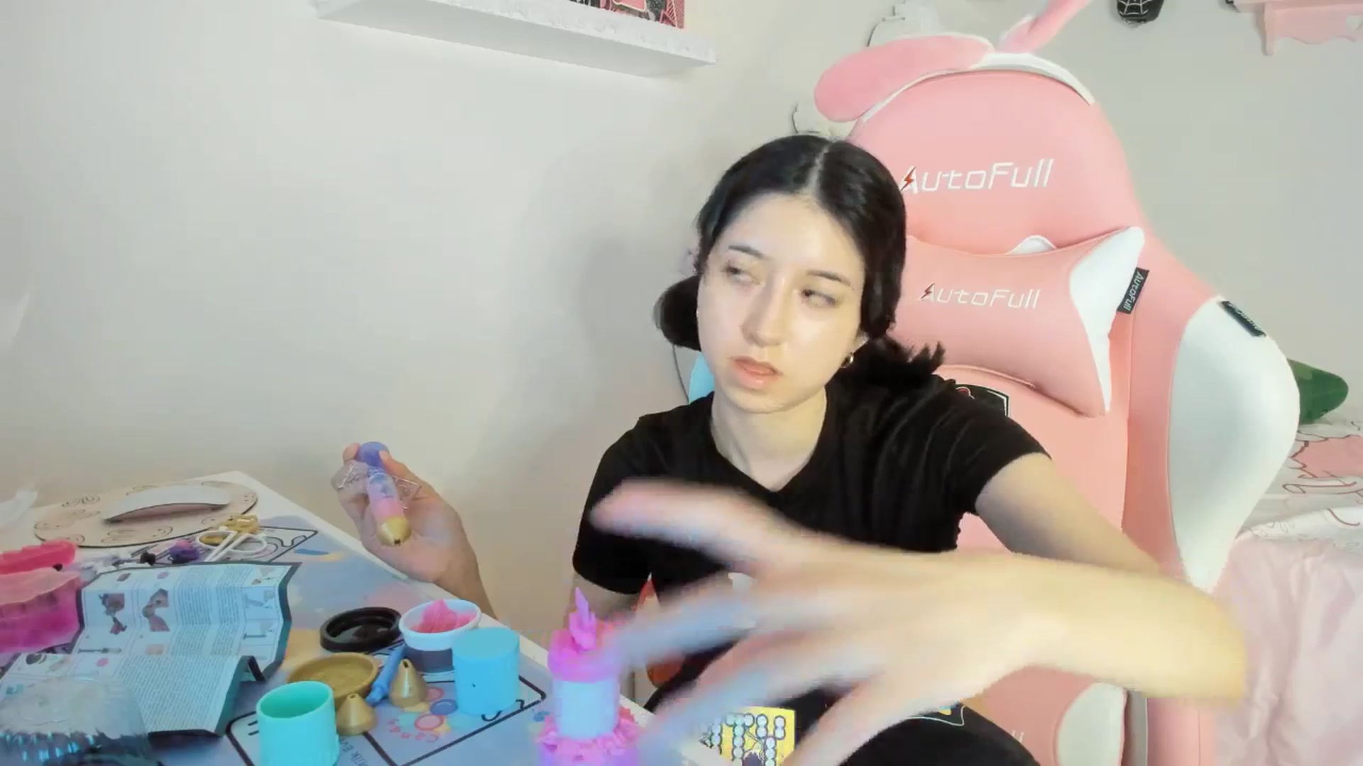 Gallery image thumbnail from Cherrycute666's myfreecams stream on, 08/02/2025, 04:31 image 19 of 20