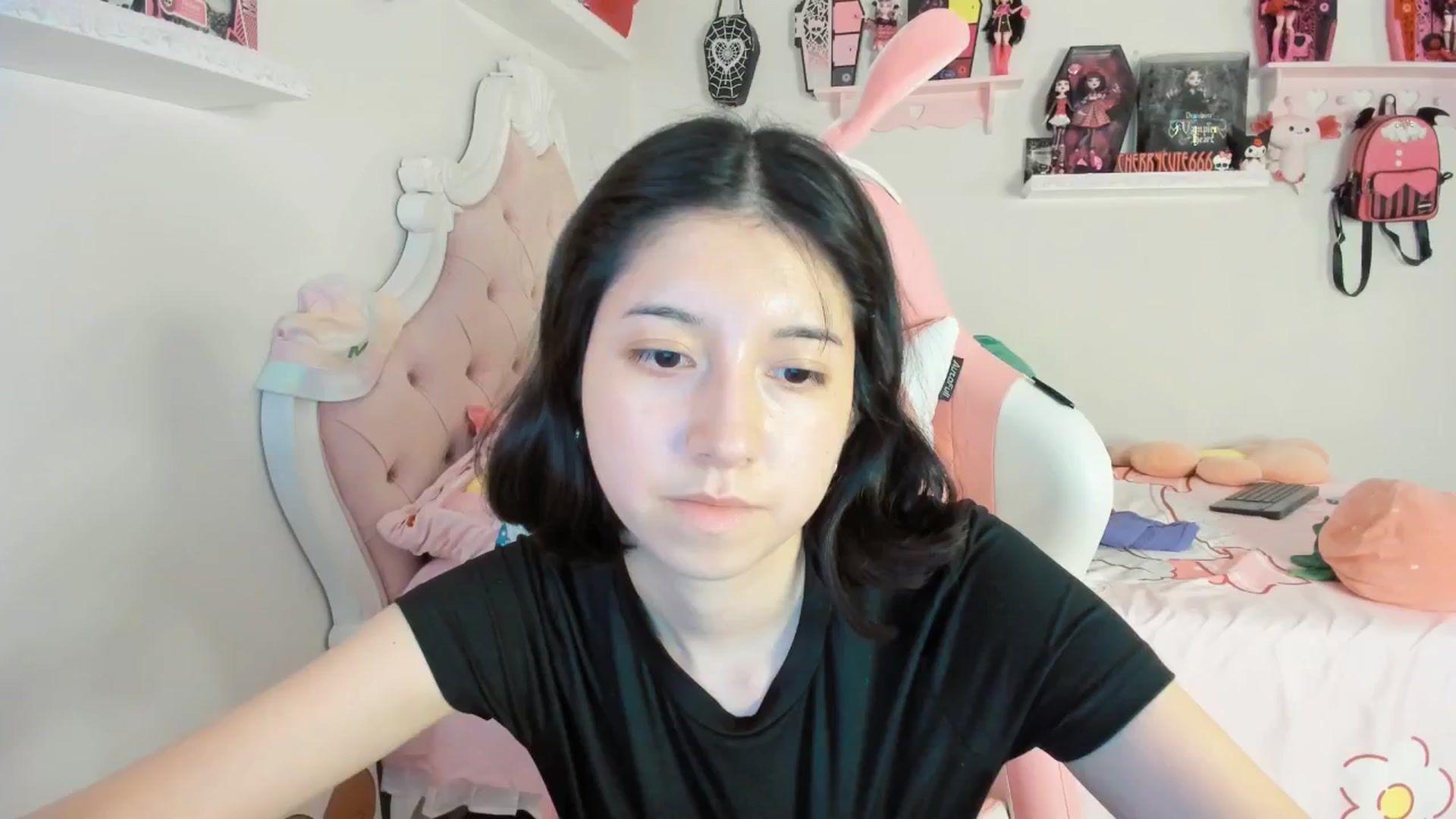 Gallery image thumbnail from Cherrycute666's myfreecams stream on, 08/02/2025, 09:31 image 20 of 20