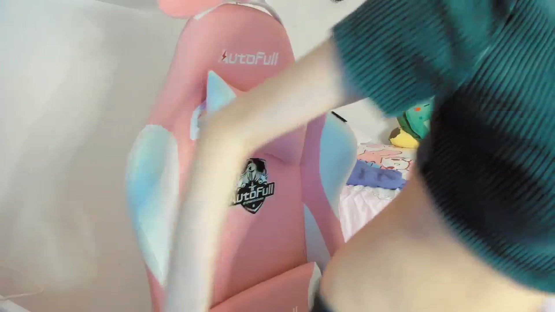Gallery image thumbnail from Cherrycute666's myfreecams stream on, 08/03/2025, 04:12 image 15 of 20