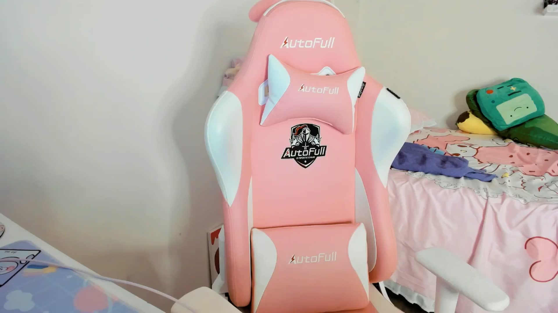 Gallery image thumbnail from Cherrycute666's myfreecams stream on, 08/03/2025, 06:03 image 20 of 20