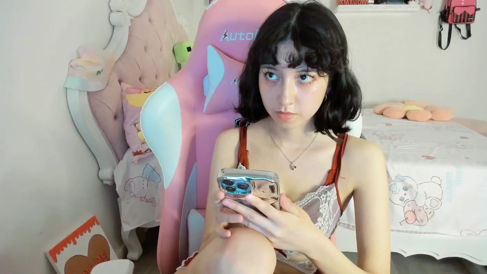 Gallery image thumbnail from Cherrycute666's myfreecams stream on, 08/06/2025, 05:56 image 2 of 20